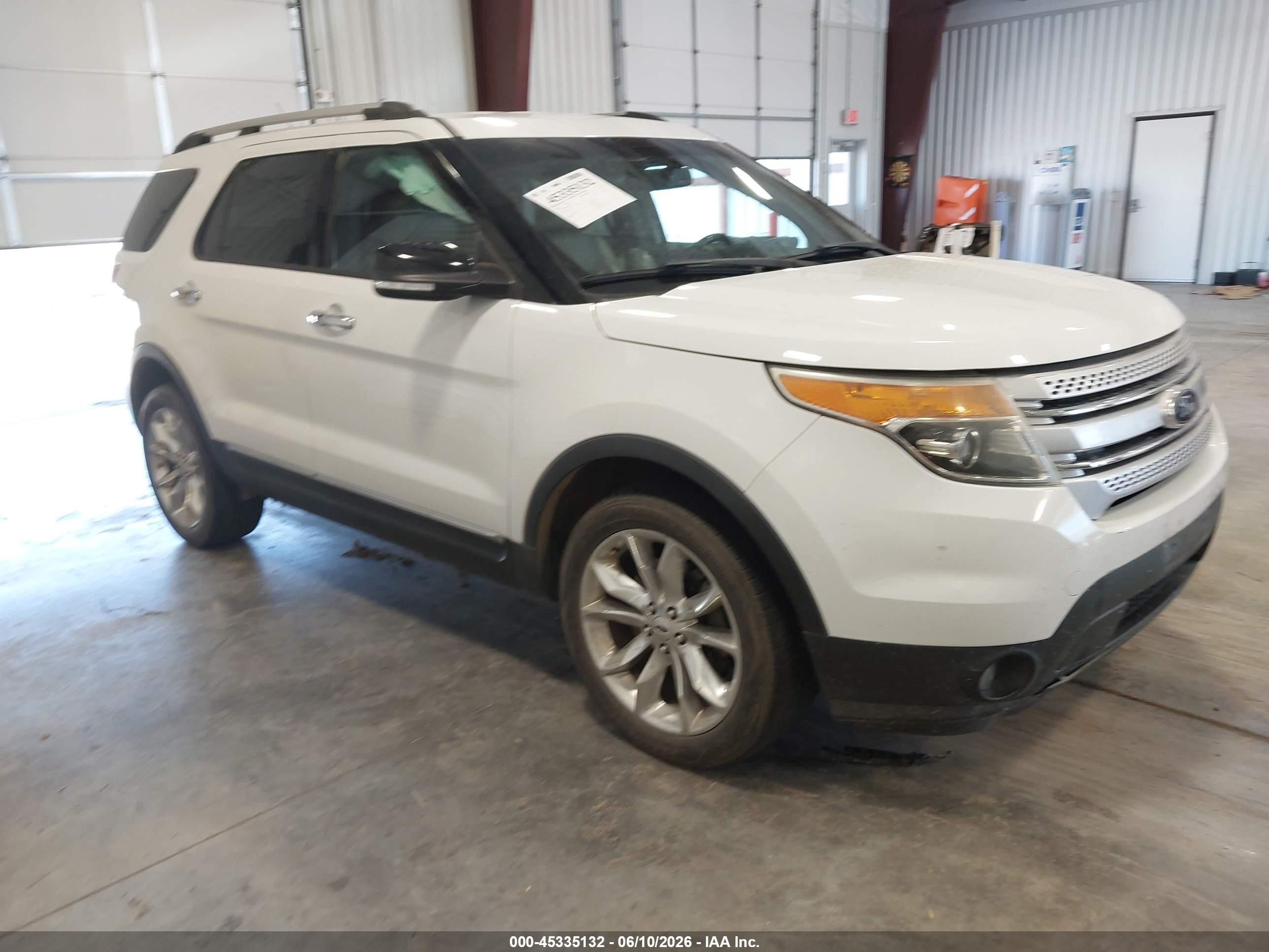 2014 Ford Explorer Xlt White vin: 1FM5K8D81EGA22713