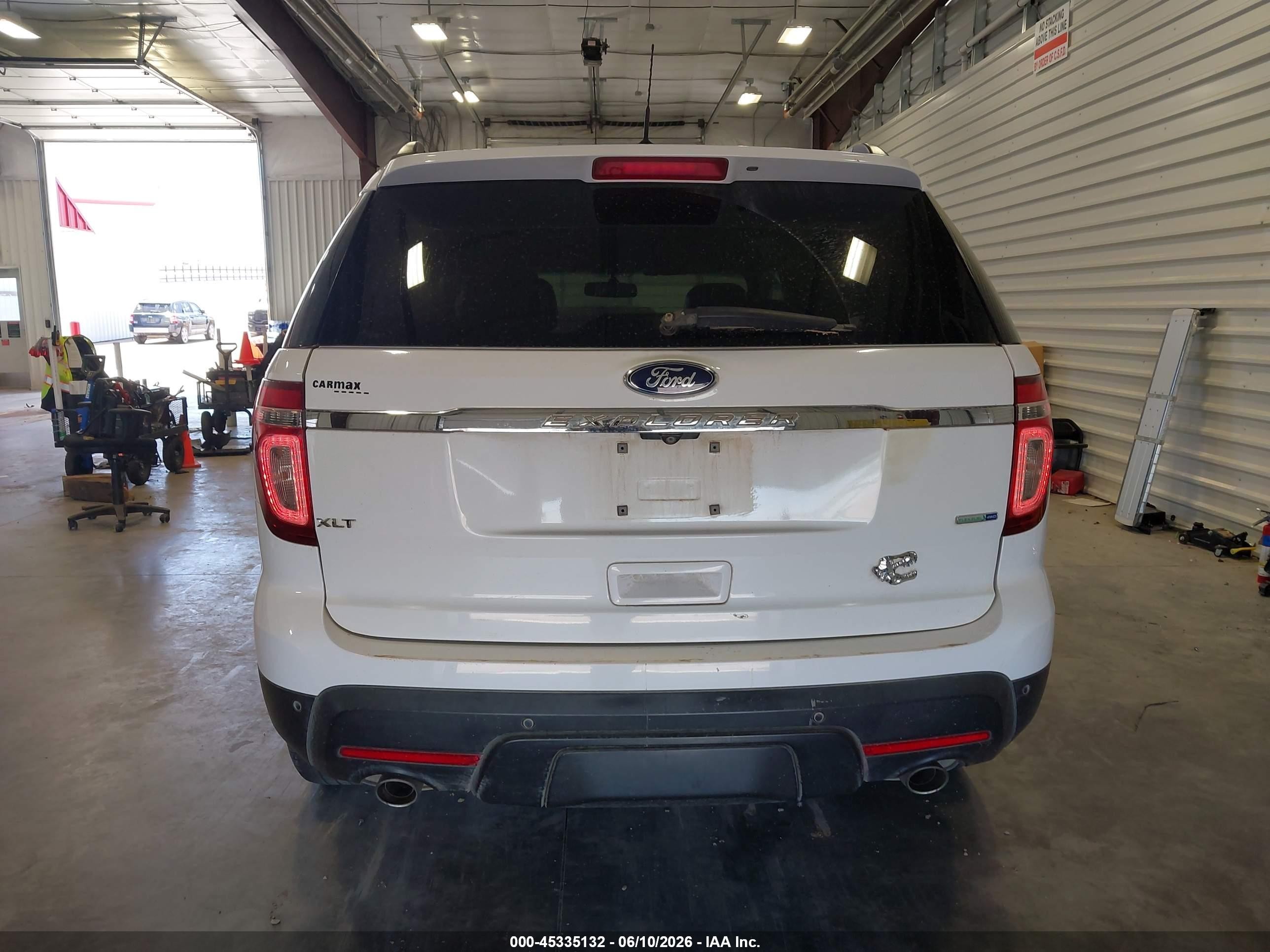 2014 Ford Explorer Xlt White vin: 1FM5K8D81EGA22713