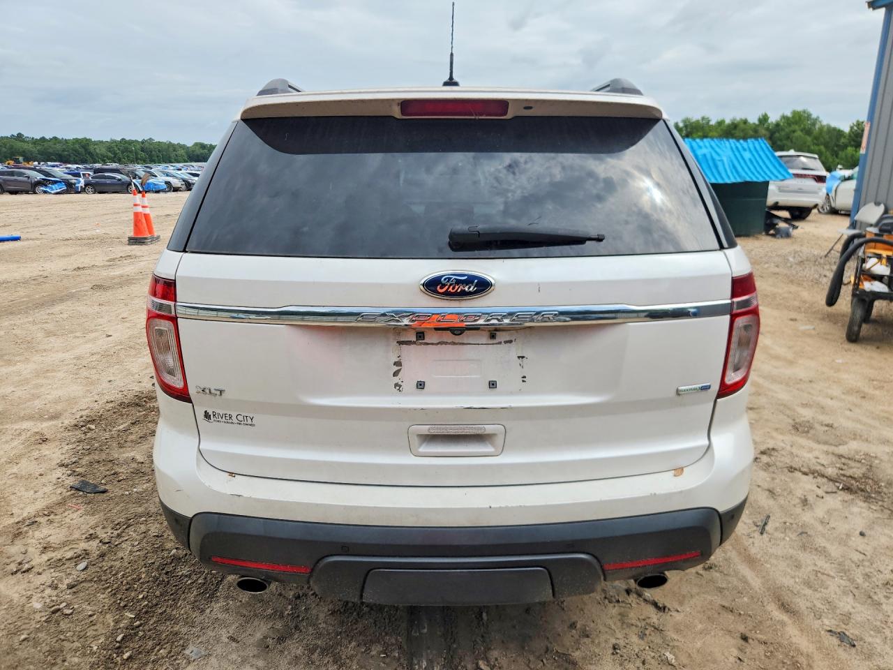 2014 Ford Explorer Xlt Белый vin: 1FM5K8D81EGA48115