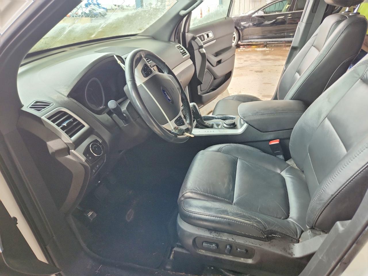 2015 Ford Explorer Xlt Белый vin: 1FM5K8D81FGA40565
