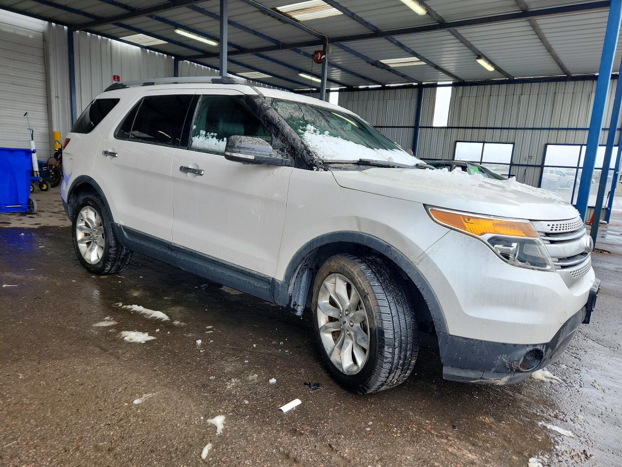 2015 Ford Explorer Xlt Белый vin: 1FM5K8D81FGA40565