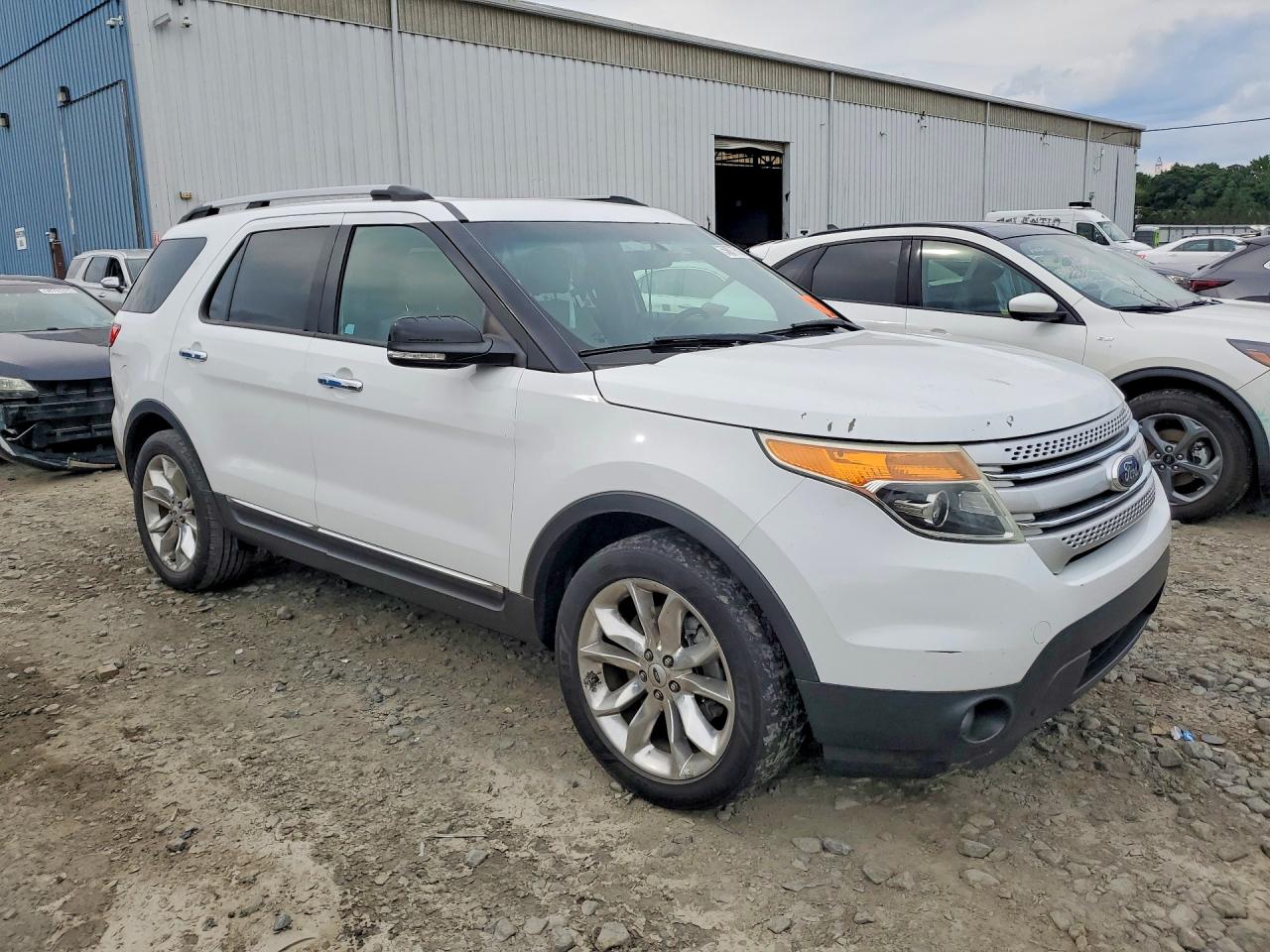 2015 Ford Explorer Xlt White vin: 1FM5K8D81FGA60797