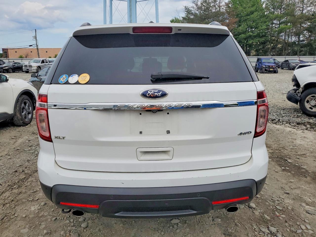 2015 Ford Explorer Xlt White vin: 1FM5K8D81FGA60797