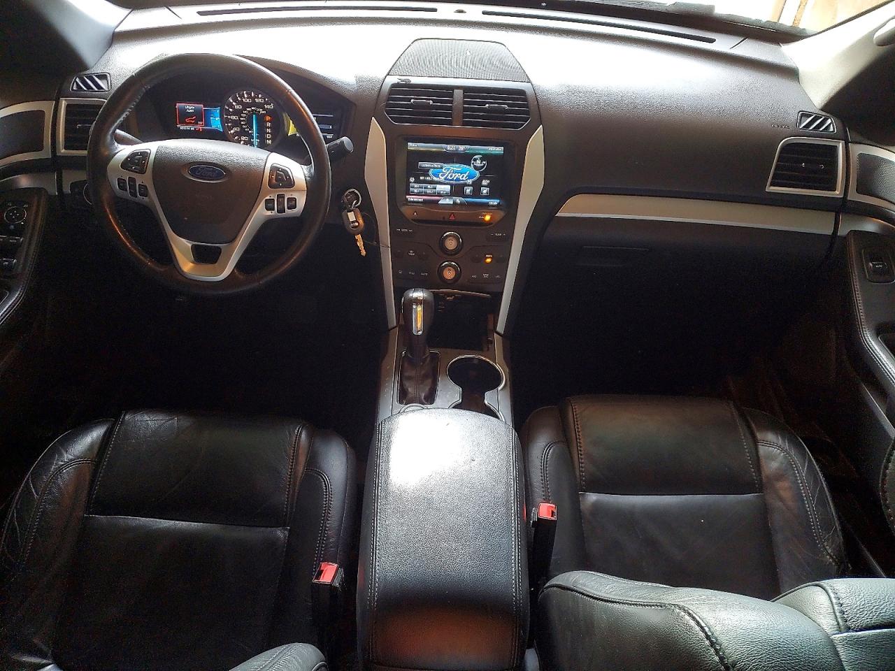 2015 Ford Explorer Xlt Красный vin: 1FM5K8D81FGC35629