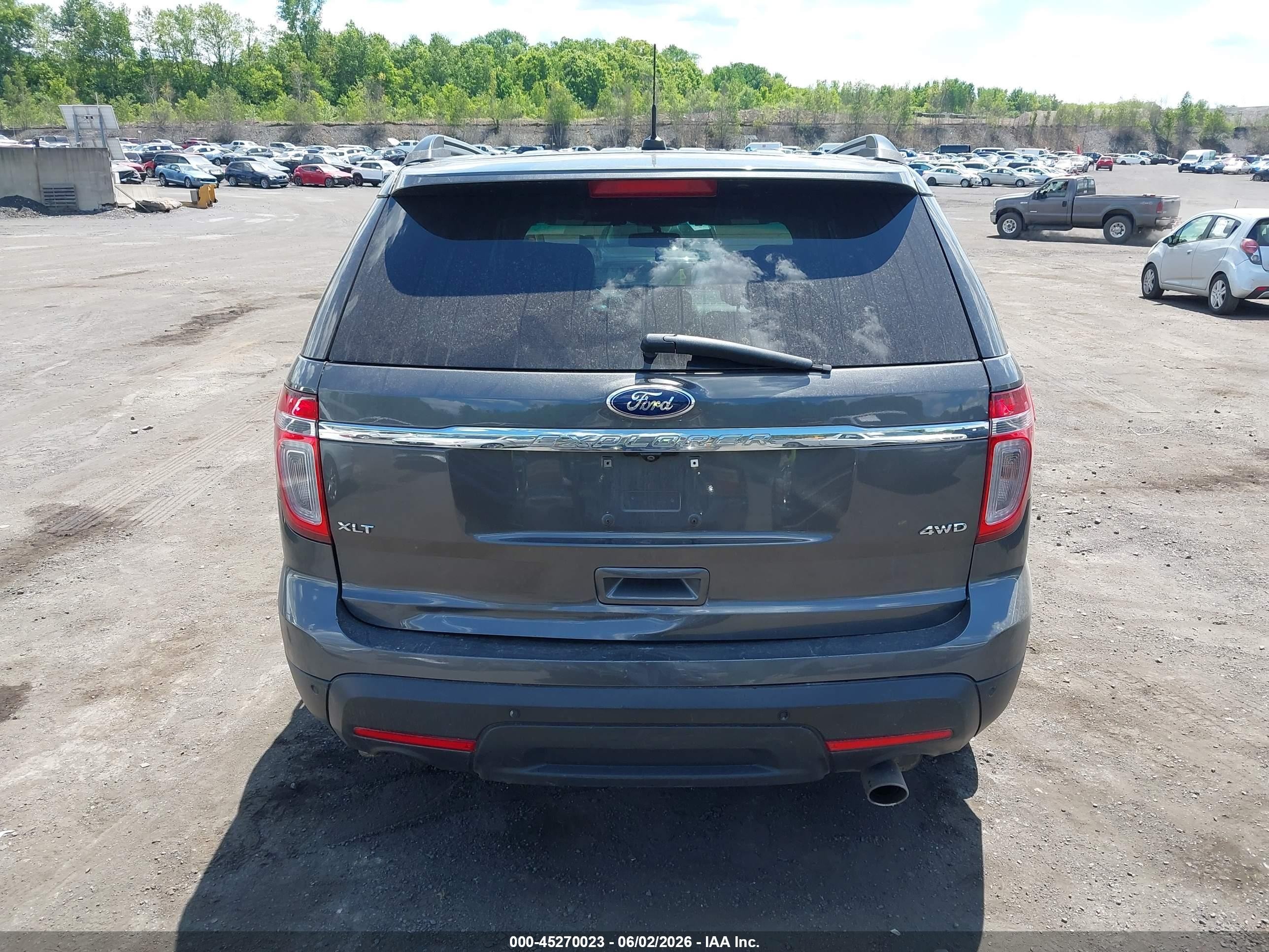 2015 Ford Explorer Xlt Gray vin: 1FM5K8D81FGC44640
