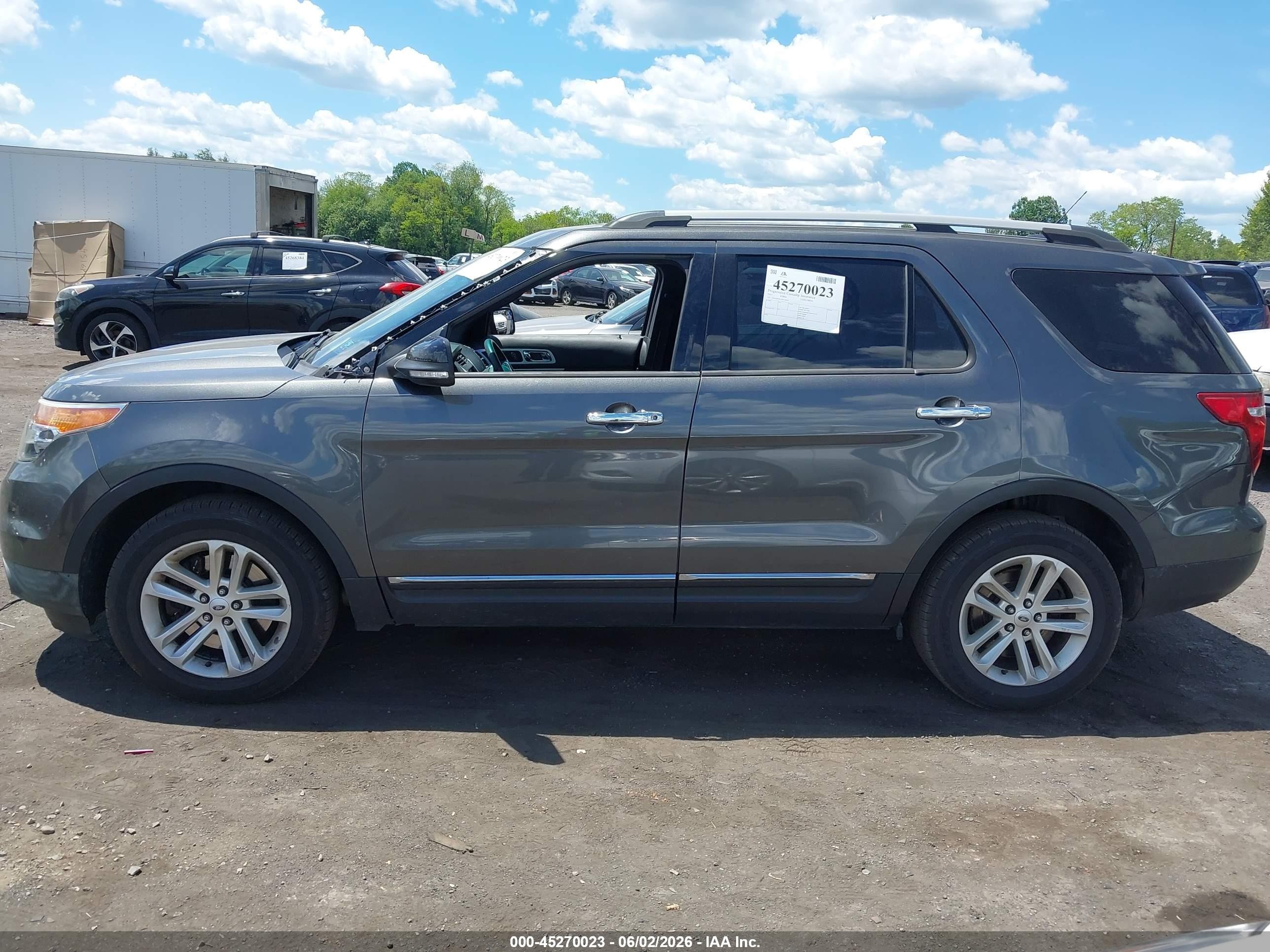 2015 Ford Explorer Xlt Gray vin: 1FM5K8D81FGC44640