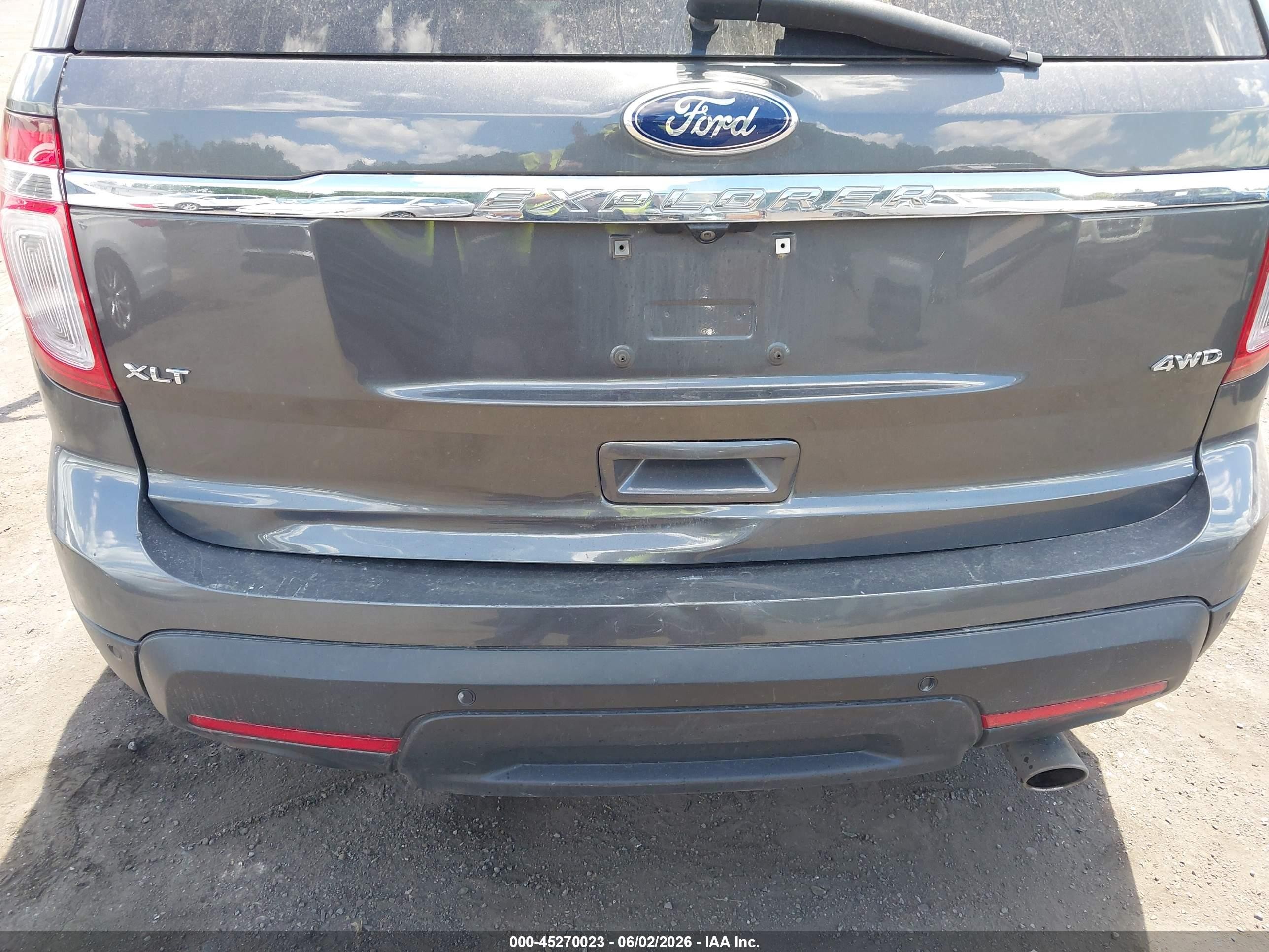 2015 Ford Explorer Xlt Gray vin: 1FM5K8D81FGC44640