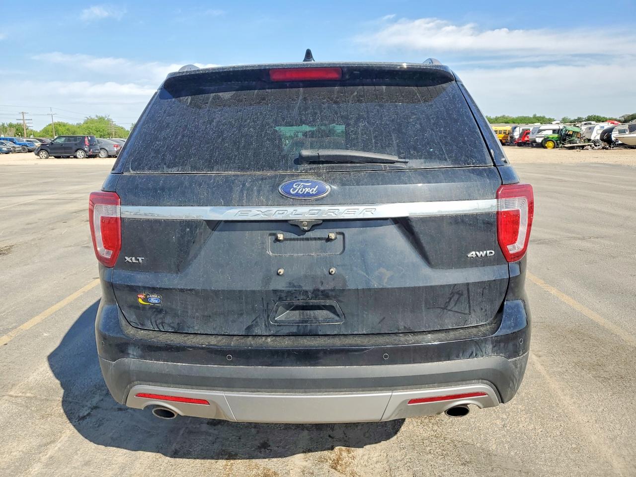 2017 Ford Explorer Xlt Black vin: 1FM5K8D81HGC20146