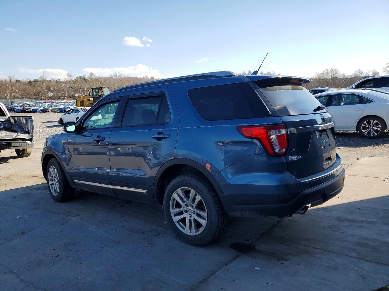 2018 Ford Explorer Xlt Blue vin: 1FM5K8D81JGA29784