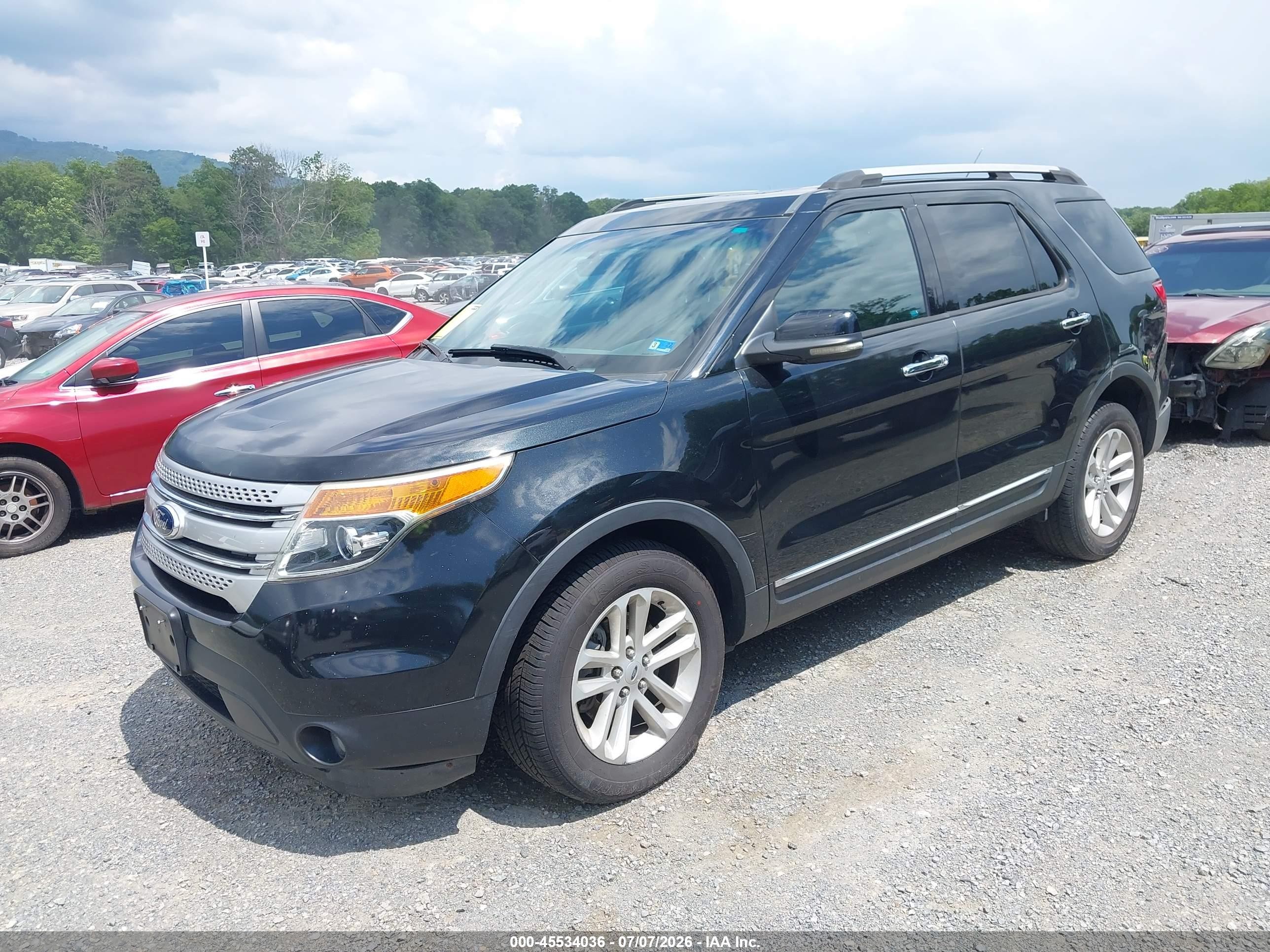 2013 Ford Explorer Xlt Black vin: 1FM5K8D82DGA05935