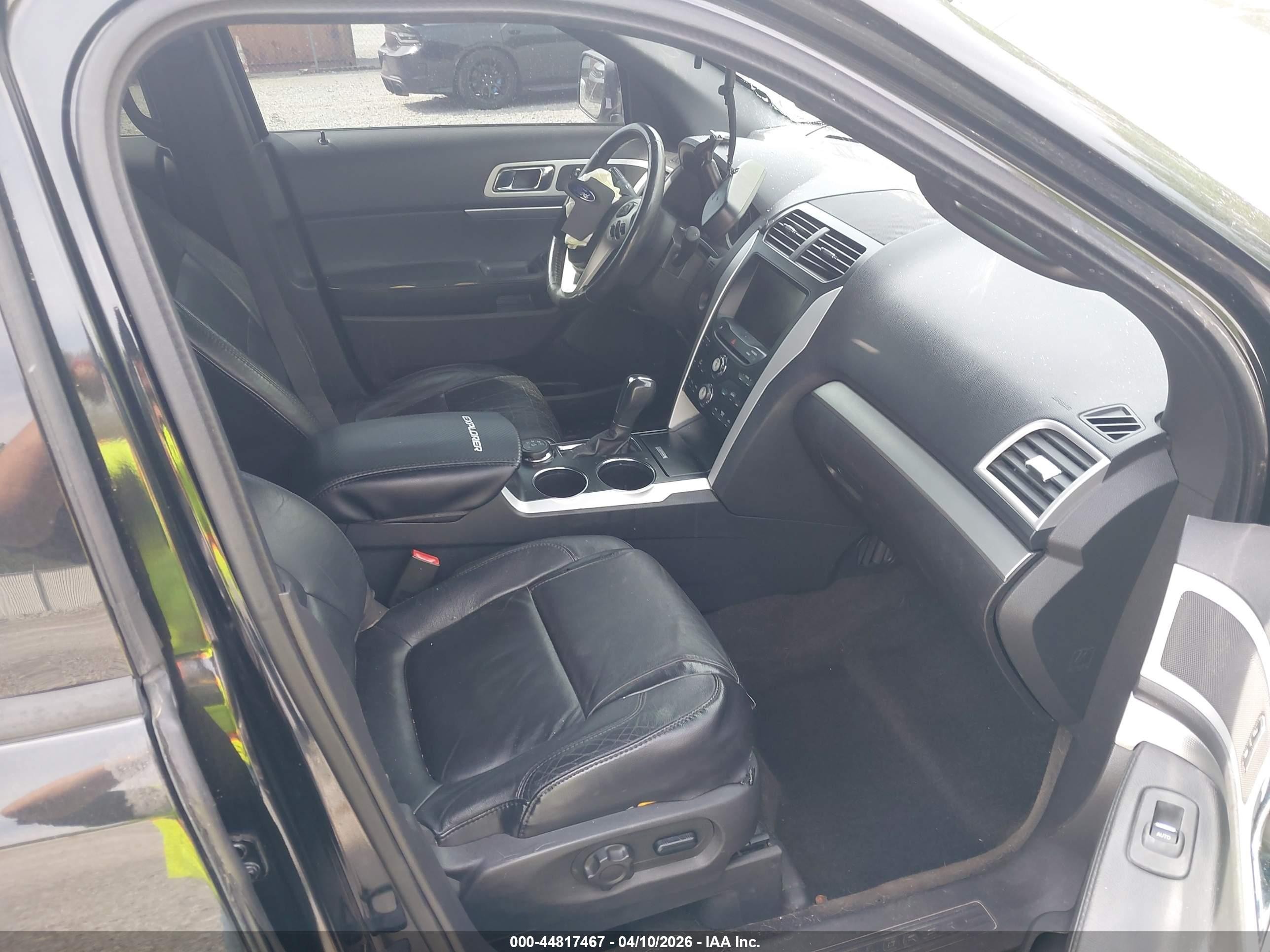 2013 Ford Explorer Xlt Черный vin: 1FM5K8D82DGA18264