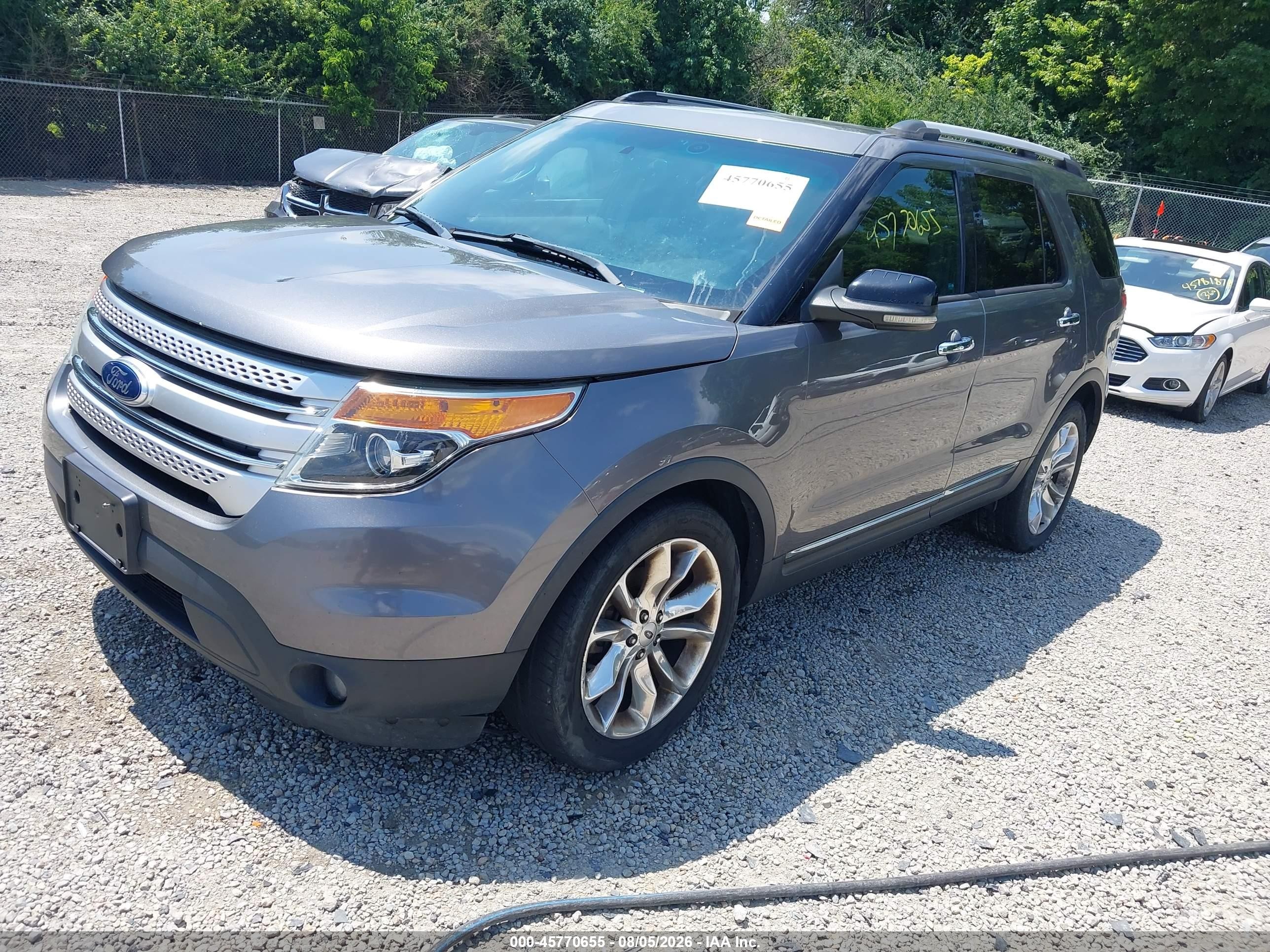 2013 Ford Explorer Xlt Серый vin: 1FM5K8D82DGA53970