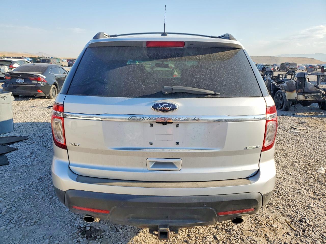 2013 Ford Explorer Xlt Silver vin: 1FM5K8D82DGA84877