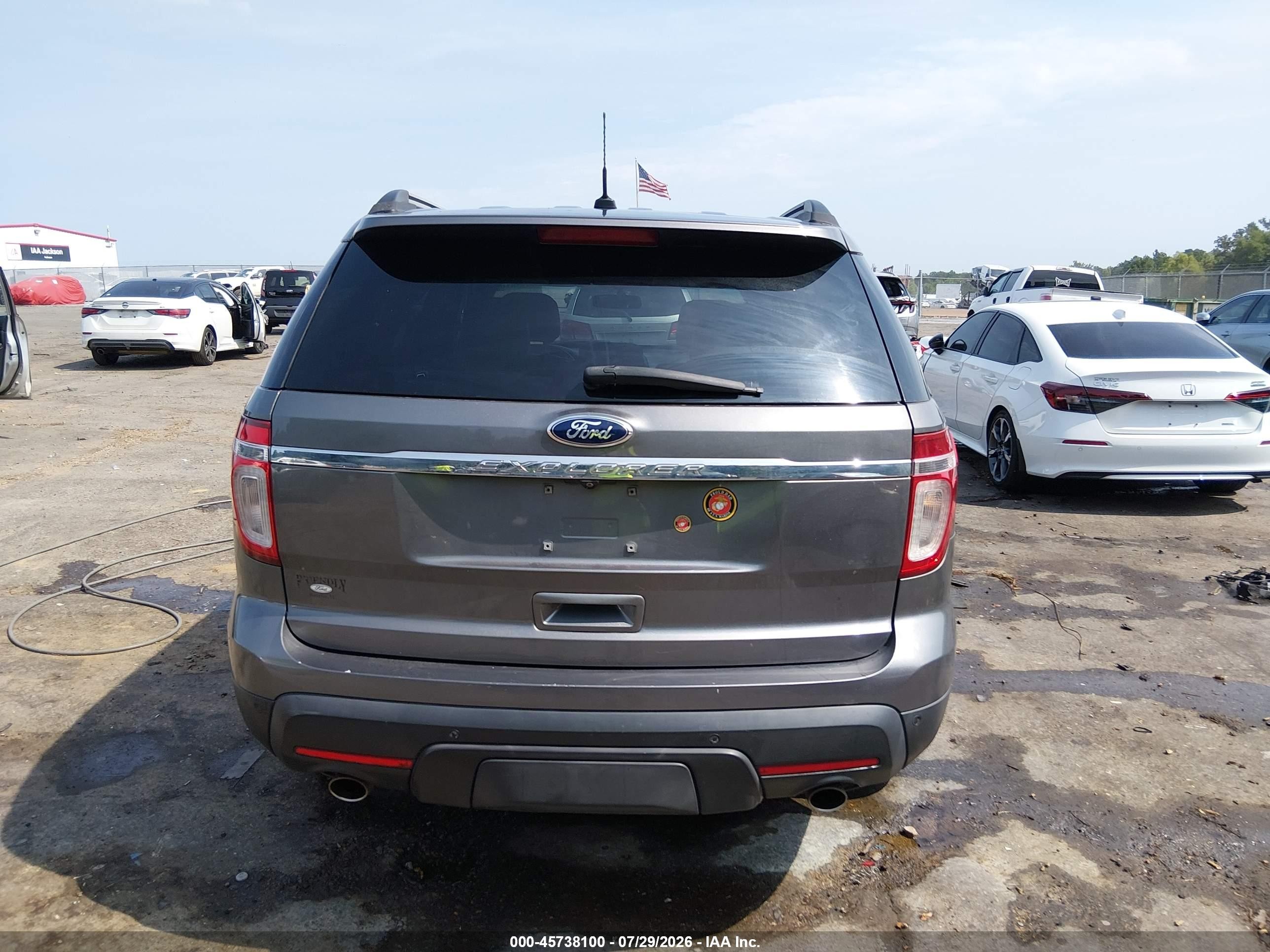 2013 Ford Explorer Xlt Gray vin: 1FM5K8D82DGB04447