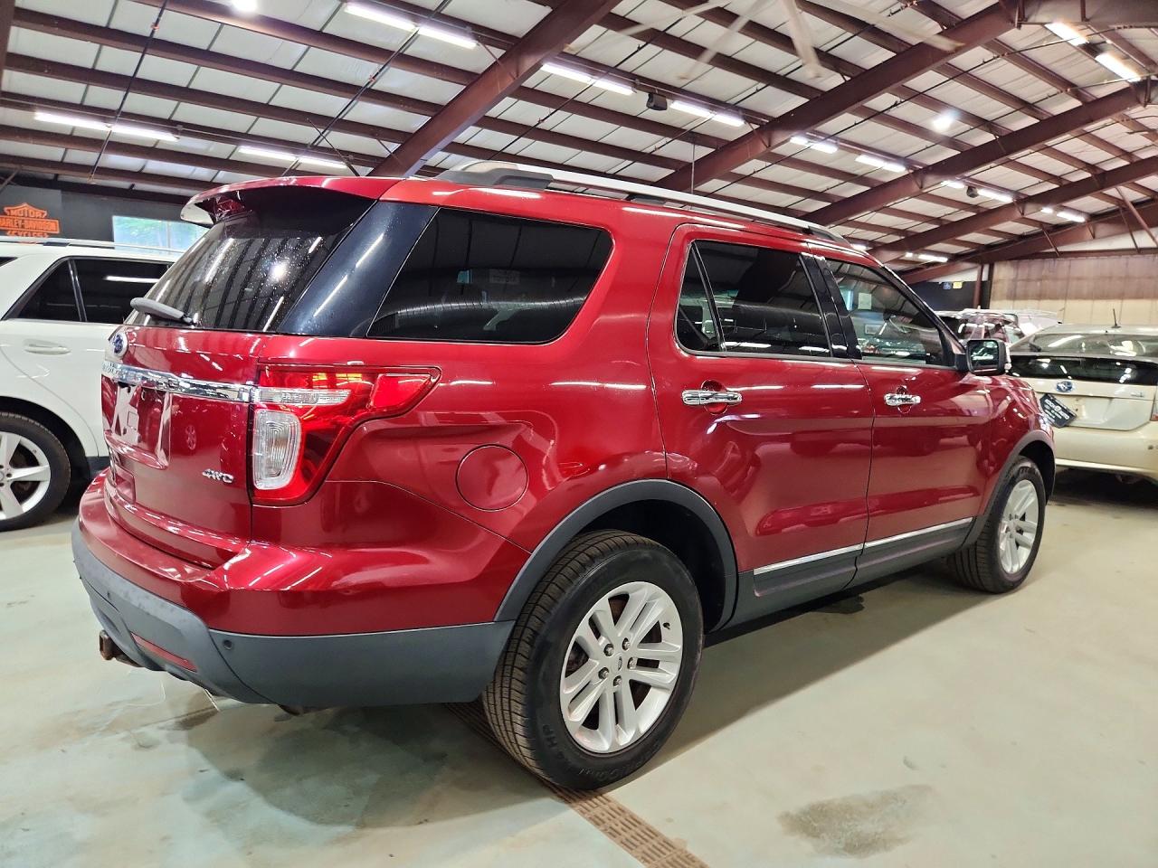 2013 Ford Explorer Xlt Red vin: 1FM5K8D82DGC10722