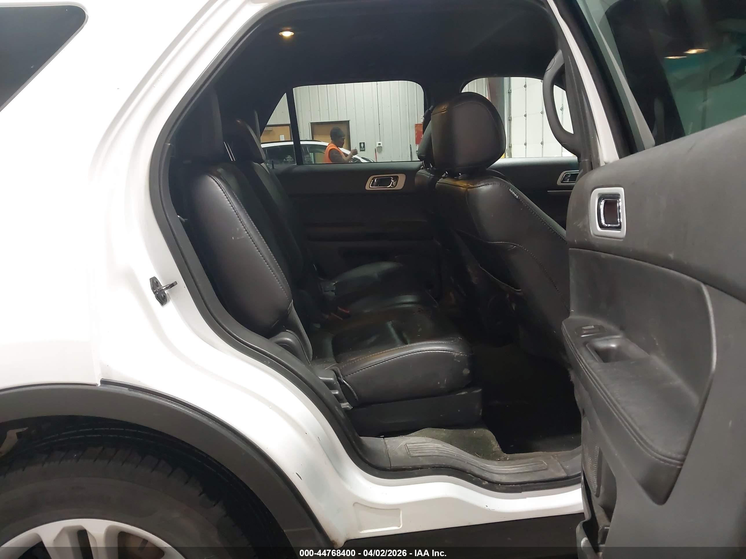 2013 Ford Explorer Xlt White vin: 1FM5K8D82DGC52100