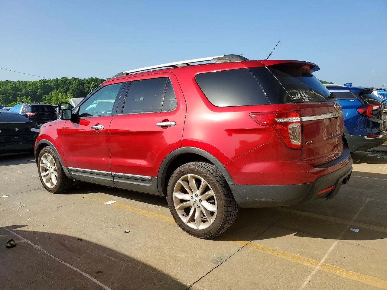 2013 Ford Explorer Red vin: 1FM5K8D82DGC52226