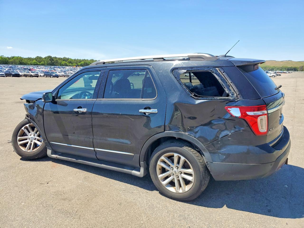 2013 Ford Explorer Xlt Black vin: 1FM5K8D82DGC89308