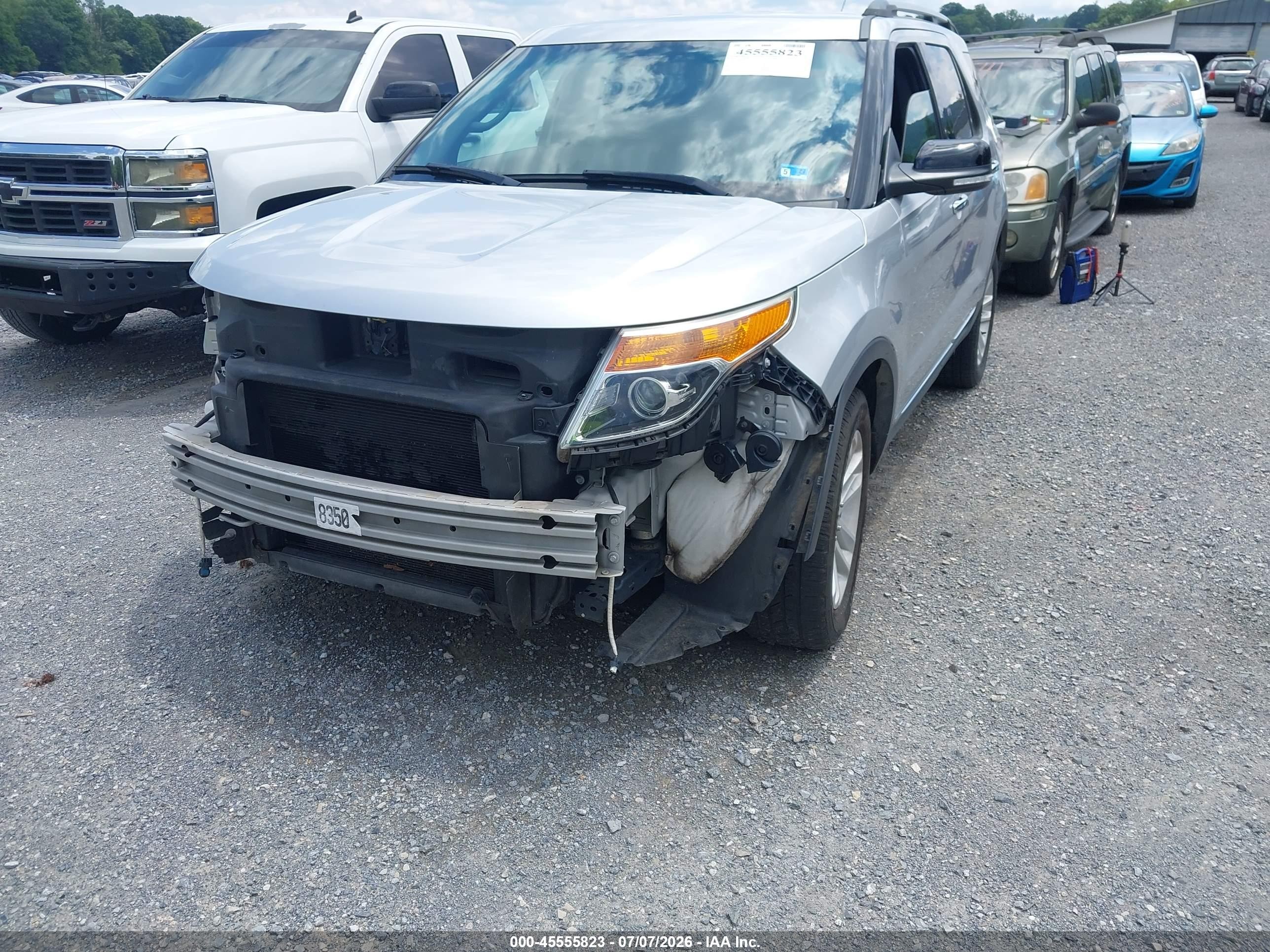 2014 Ford Explorer Xlt Silver vin: 1FM5K8D82EGA06004