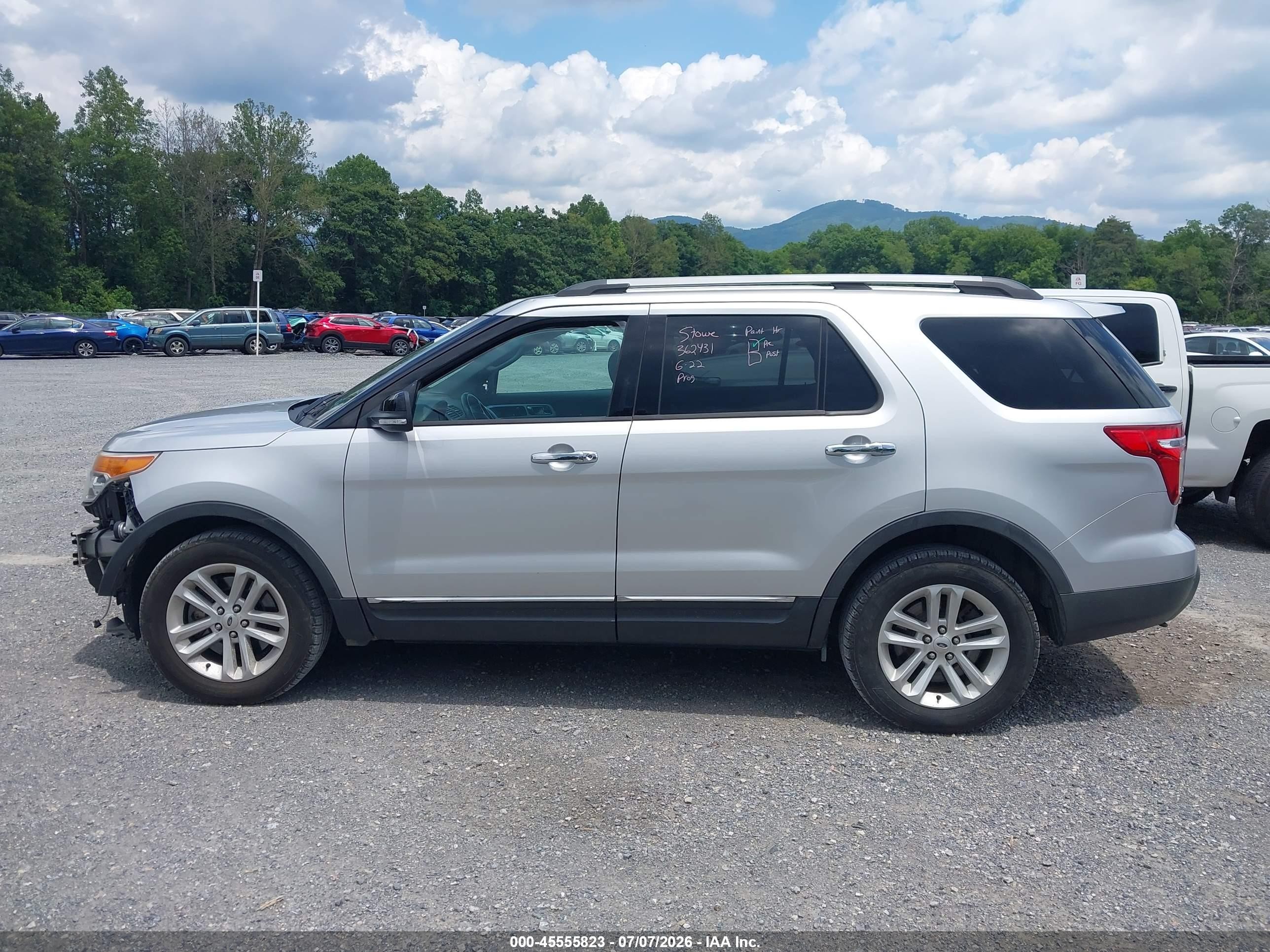 2014 Ford Explorer Xlt Silver vin: 1FM5K8D82EGA06004