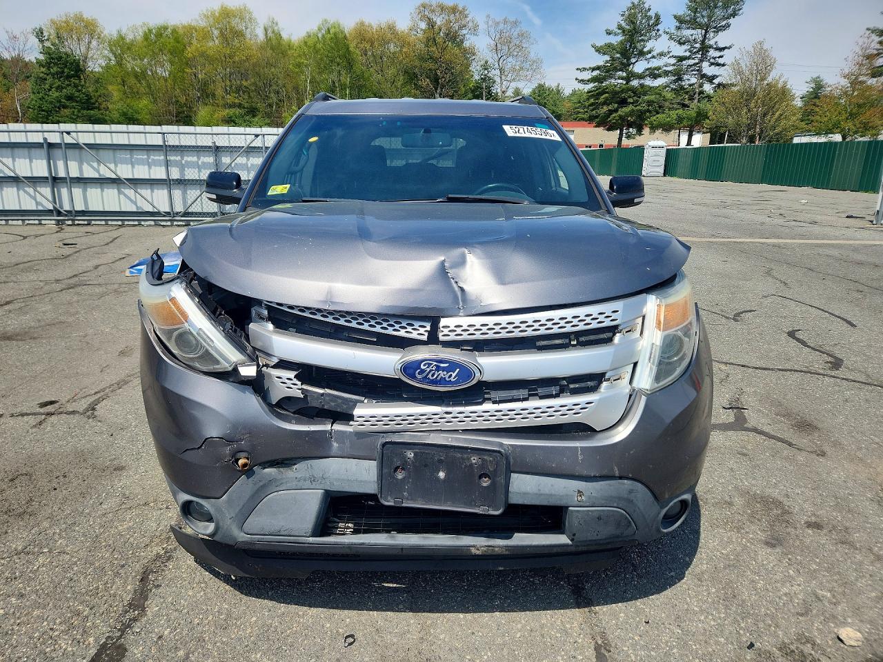 2014 Ford Explorer Xlt Silver vin: 1FM5K8D82EGA15544