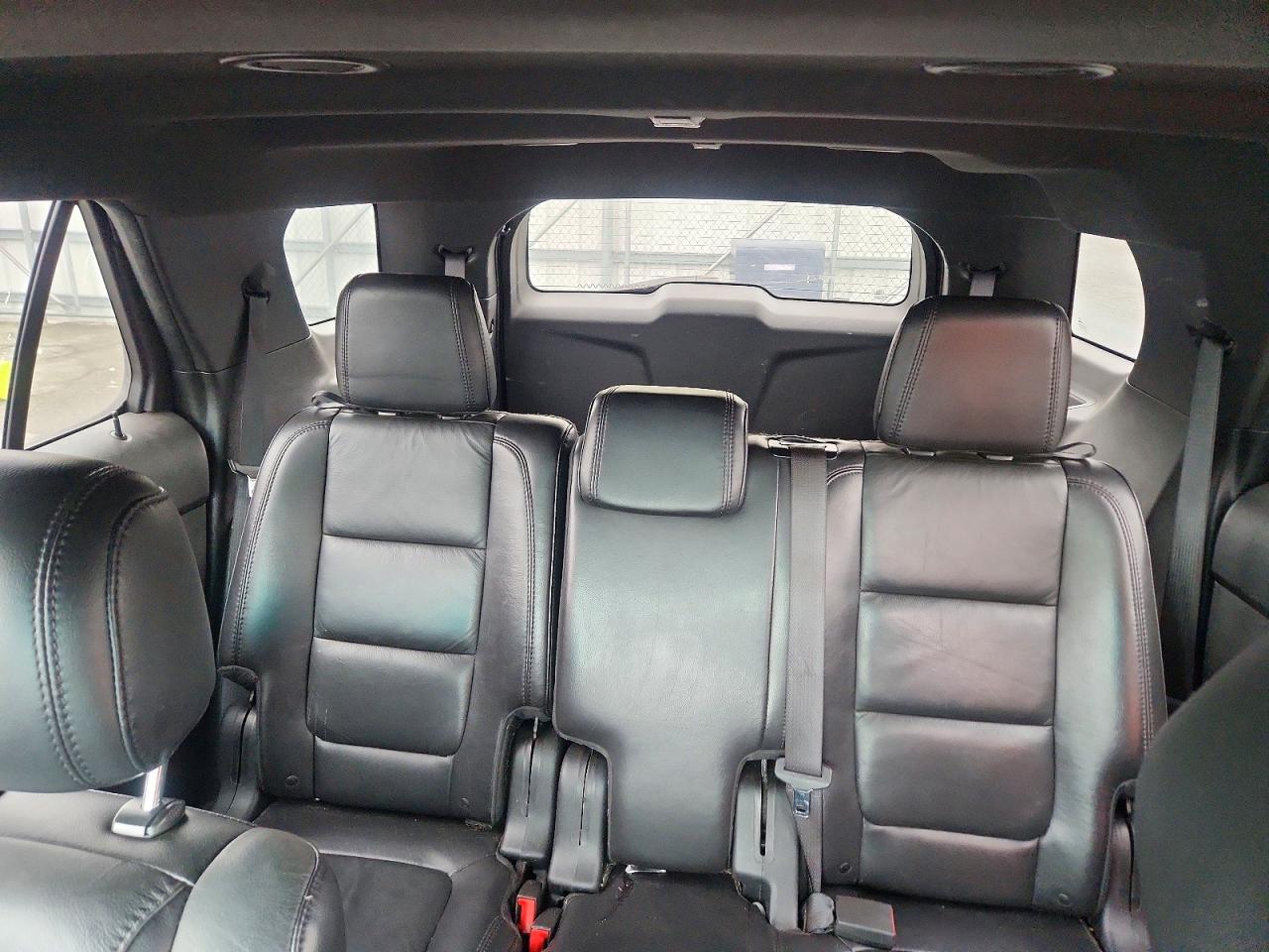 2014 Ford Explorer Xlt Silver vin: 1FM5K8D82EGA15544
