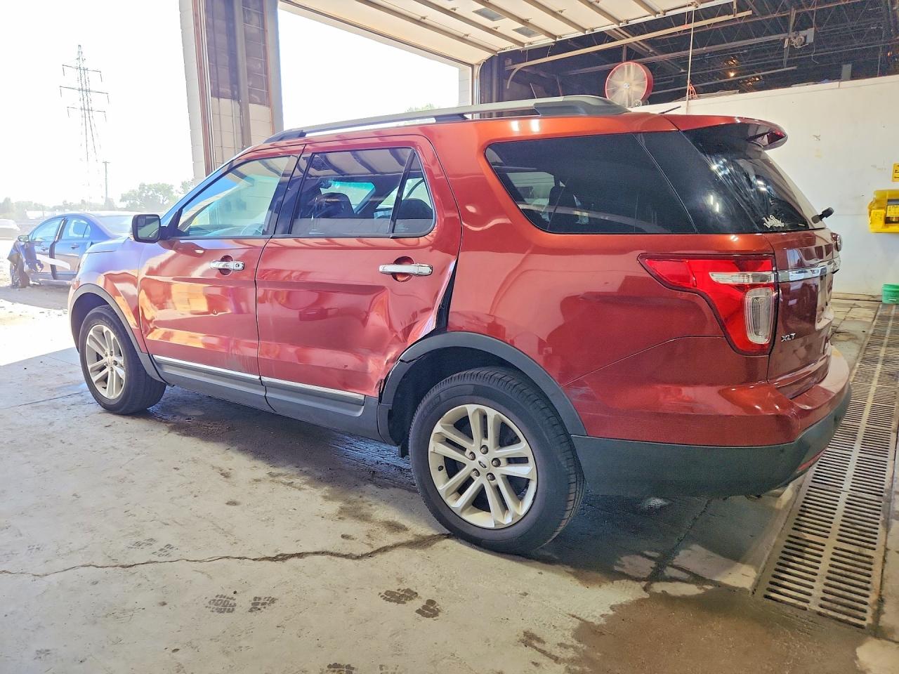 2014 Ford Explorer Xlt Orange vin: 1FM5K8D82EGA25555