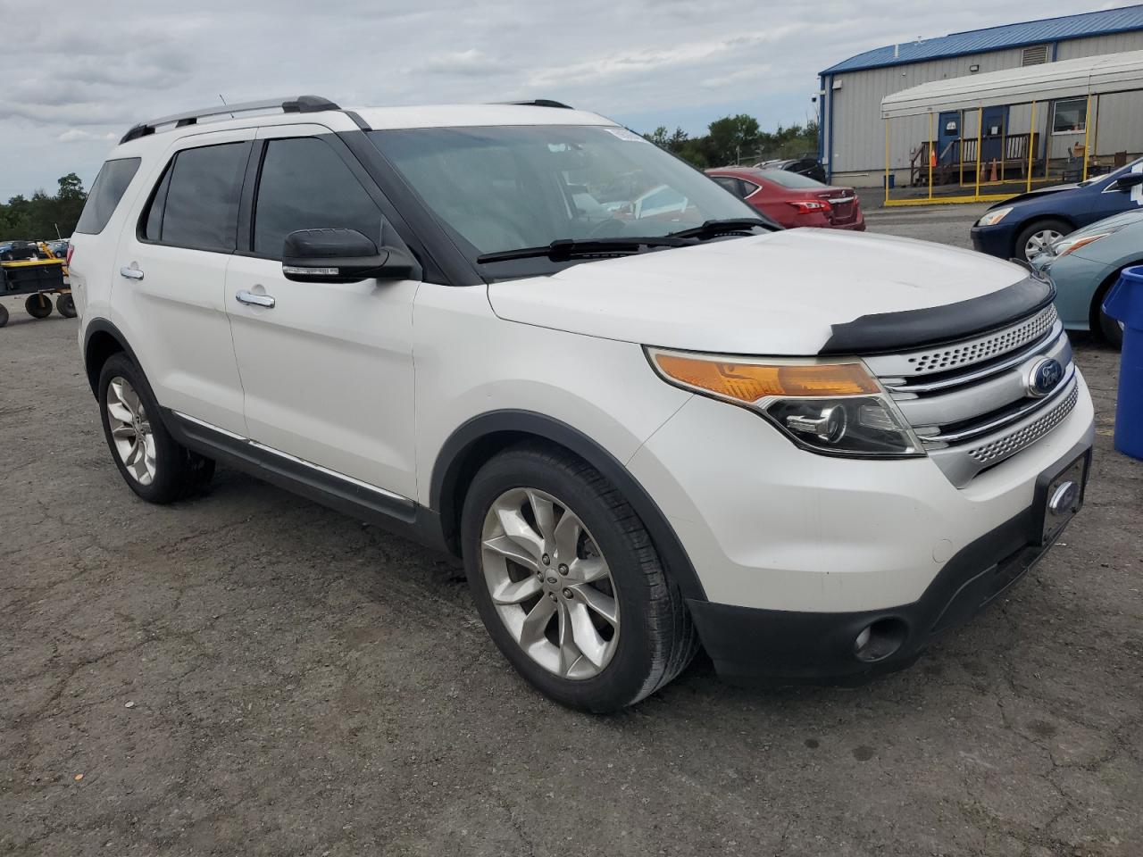 2014 Ford Explorer Xlt White vin: 1FM5K8D82EGA35910