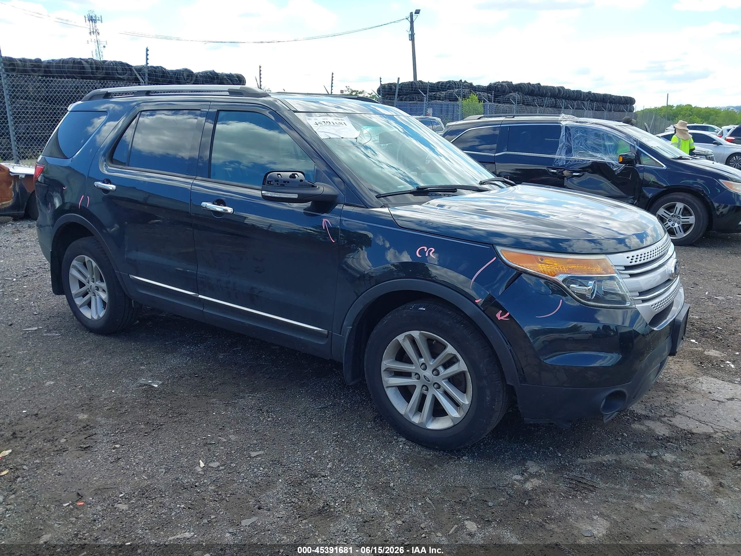 2014 Ford Explorer Xlt Green vin: 1FM5K8D82EGA36846