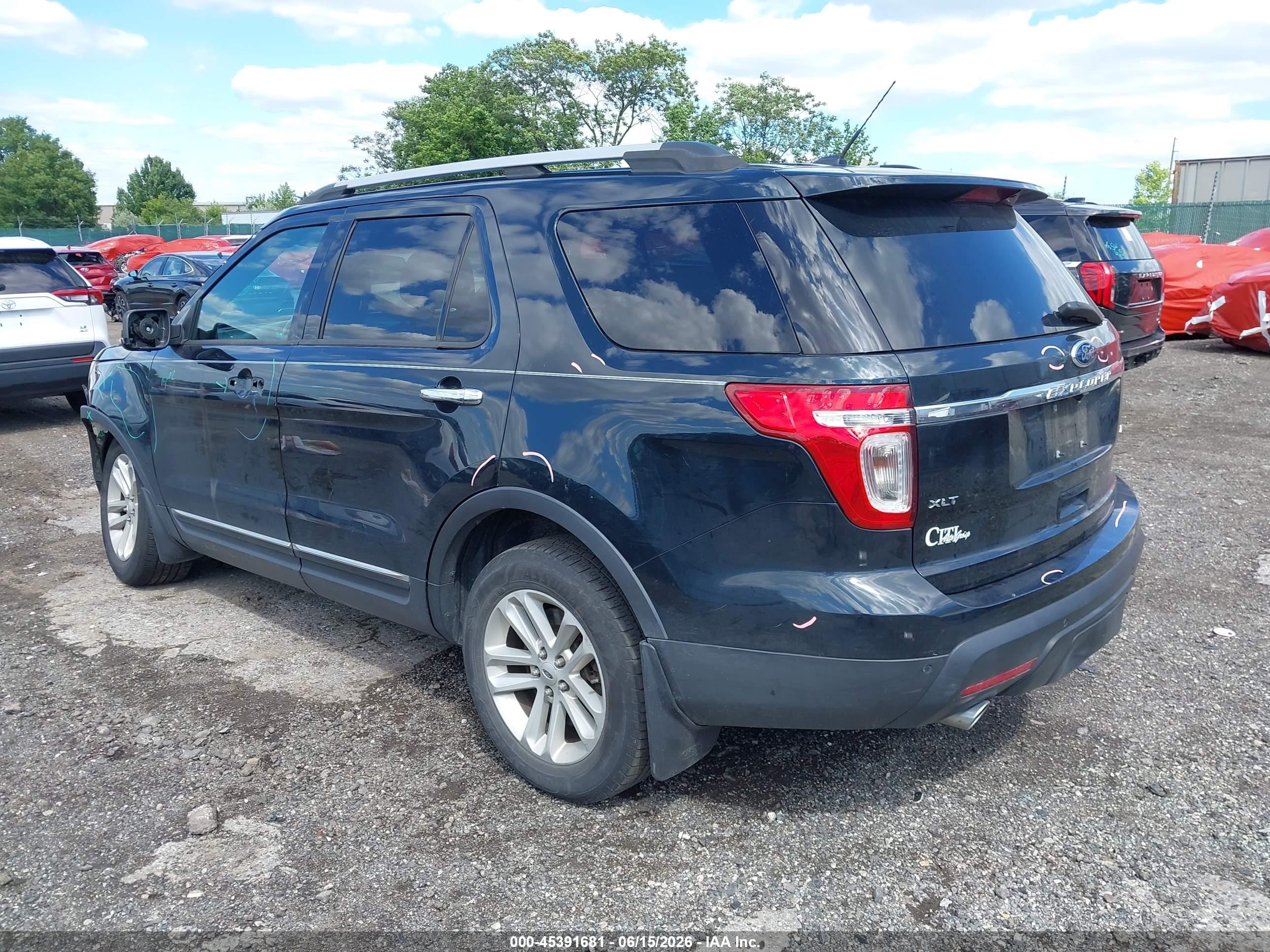 2014 Ford Explorer Xlt Green vin: 1FM5K8D82EGA36846