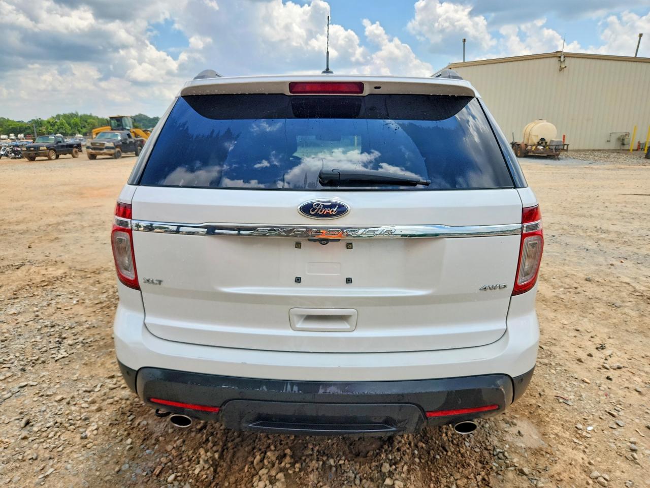 2014 Ford Explorer Xlt White vin: 1FM5K8D82EGA62119