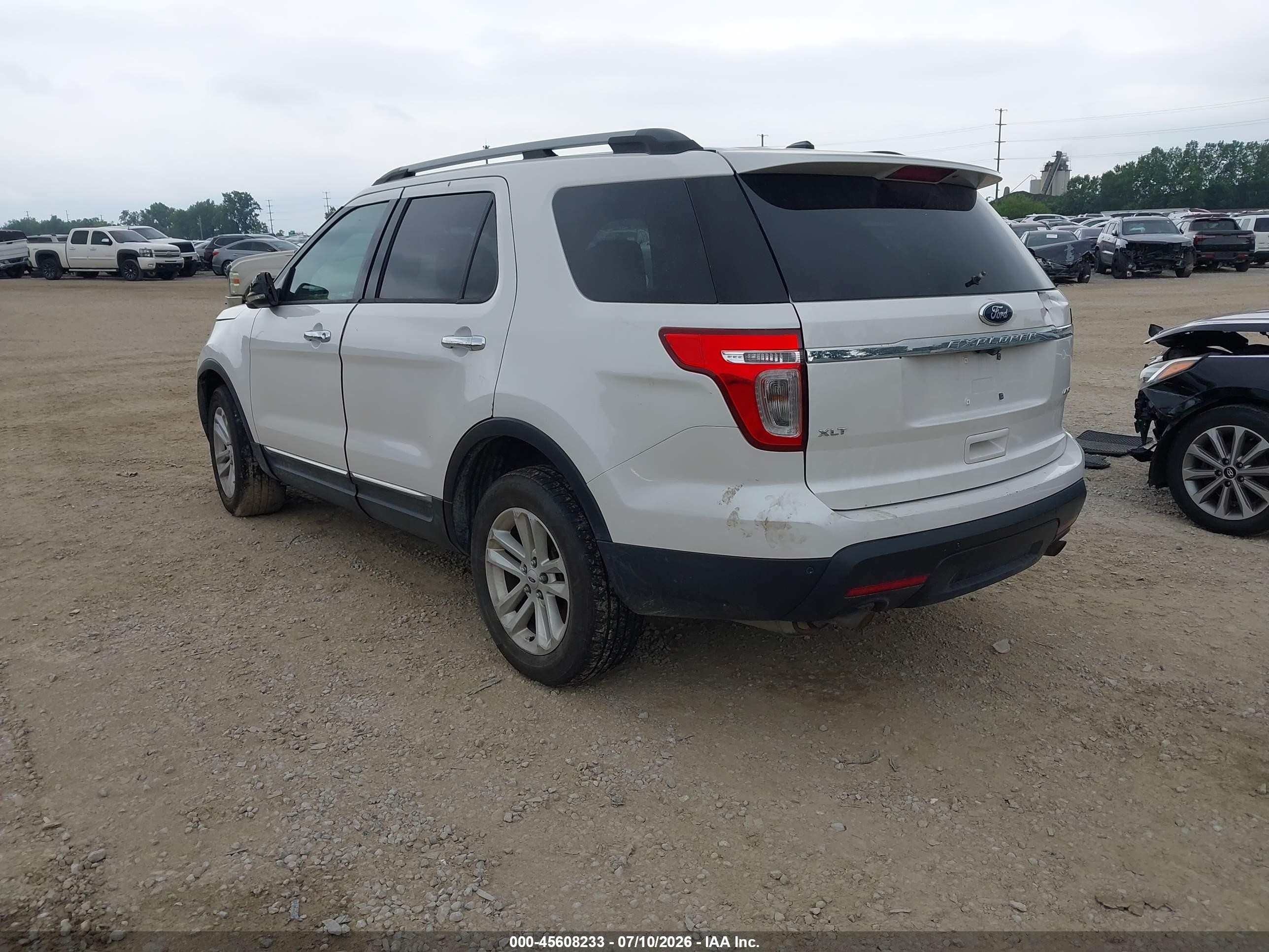 2014 Ford Explorer Xlt White vin: 1FM5K8D82EGB50488