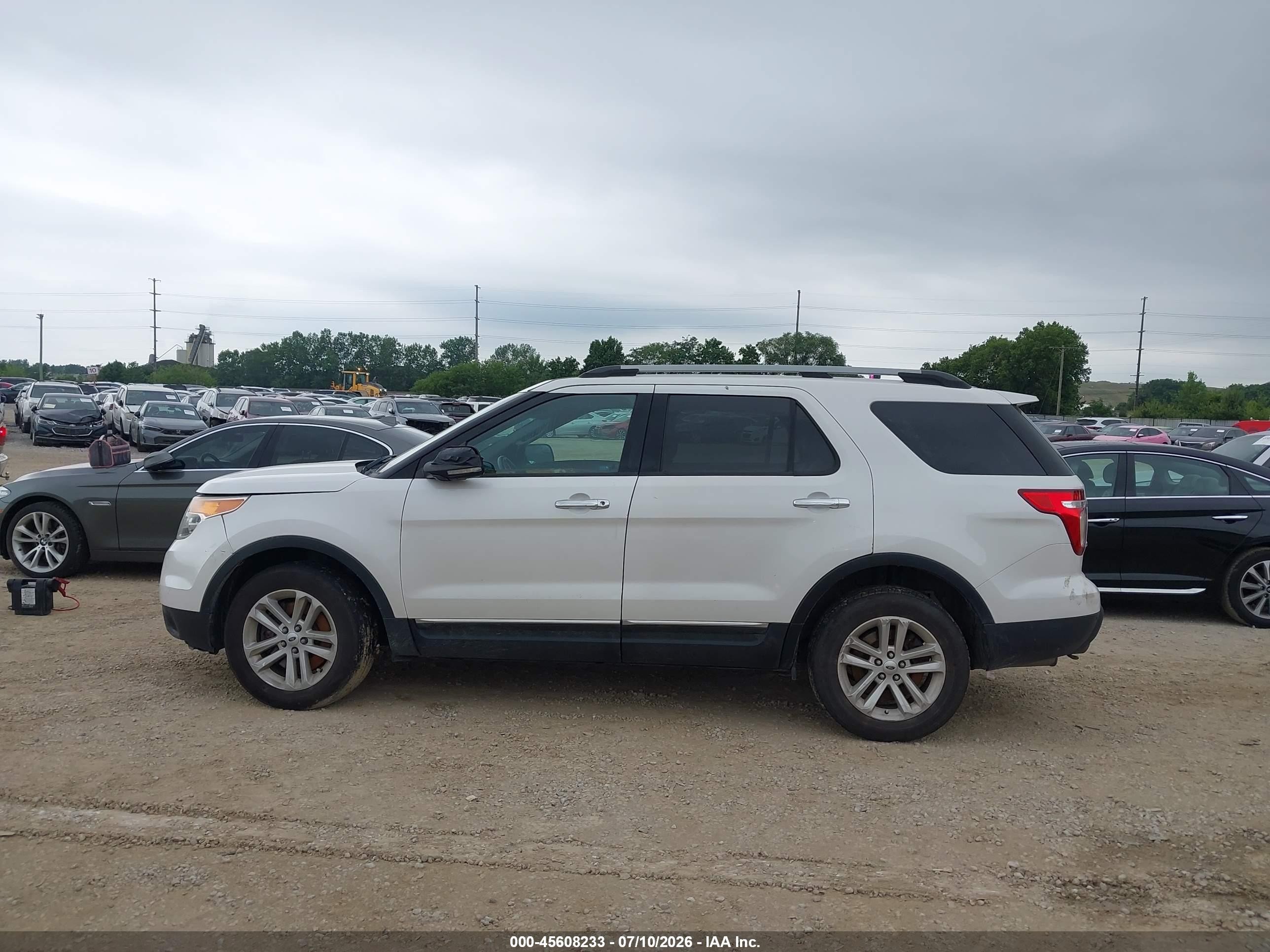 2014 Ford Explorer Xlt White vin: 1FM5K8D82EGB50488