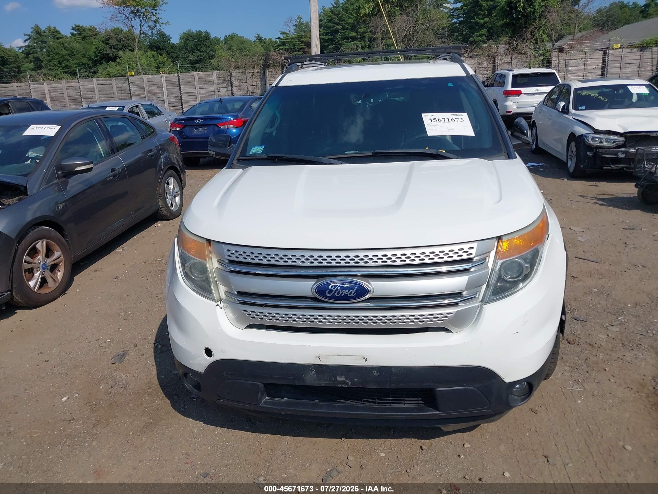 2014 Ford Explorer Xlt White vin: 1FM5K8D82EGC04467
