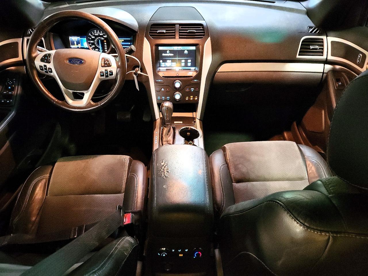 2015 Ford Explorer Xlt Maroon vin: 1FM5K8D82FGA25072
