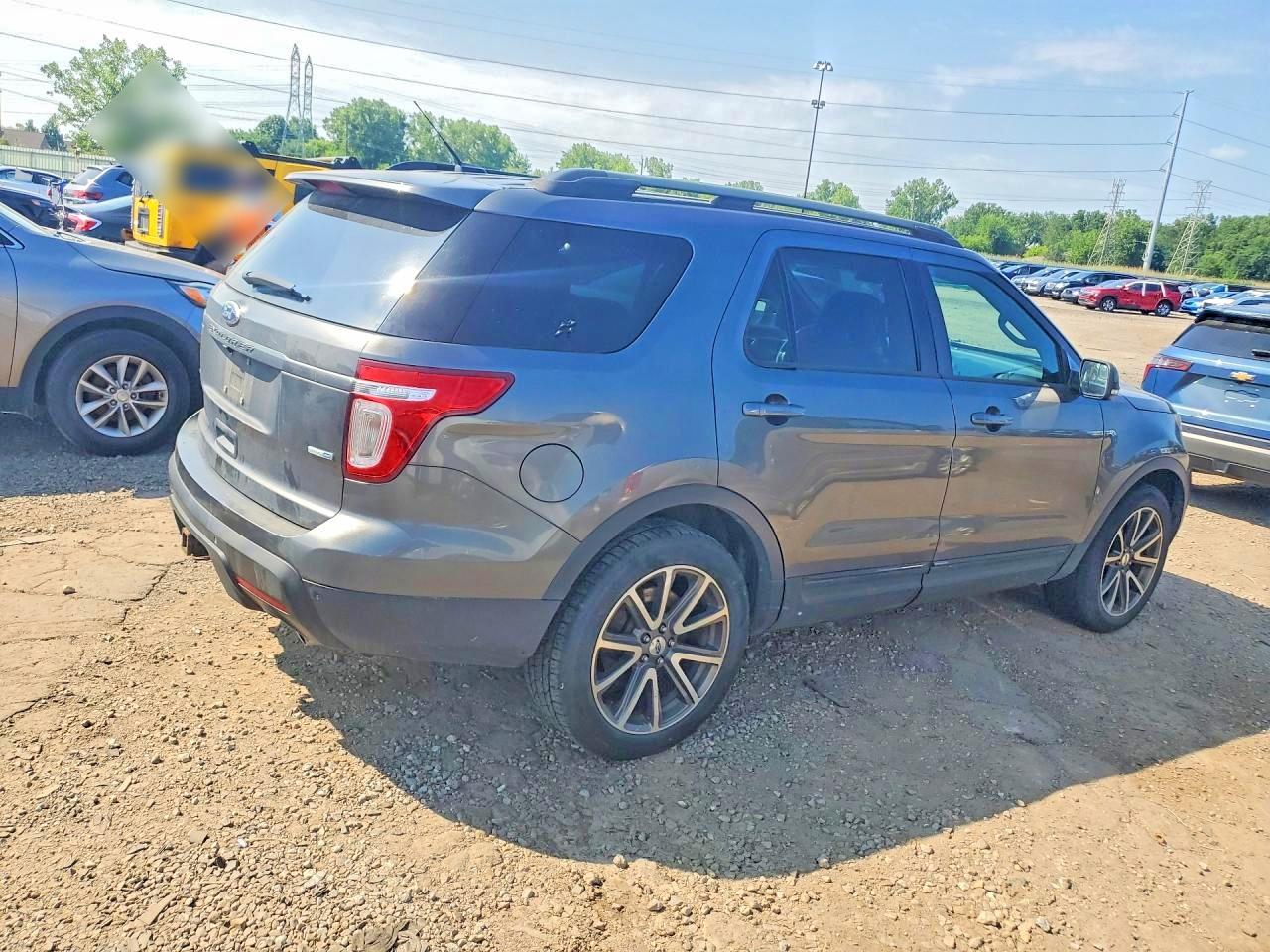 2015 Ford Explorer Xlt Gray vin: 1FM5K8D82FGA26027