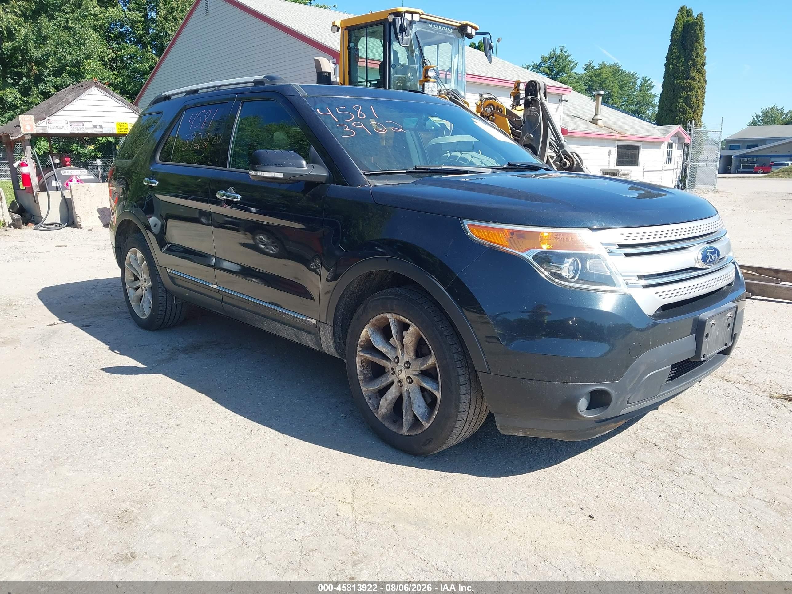 2015 Ford Explorer Xlt Dark Blue vin: 1FM5K8D82FGA37772