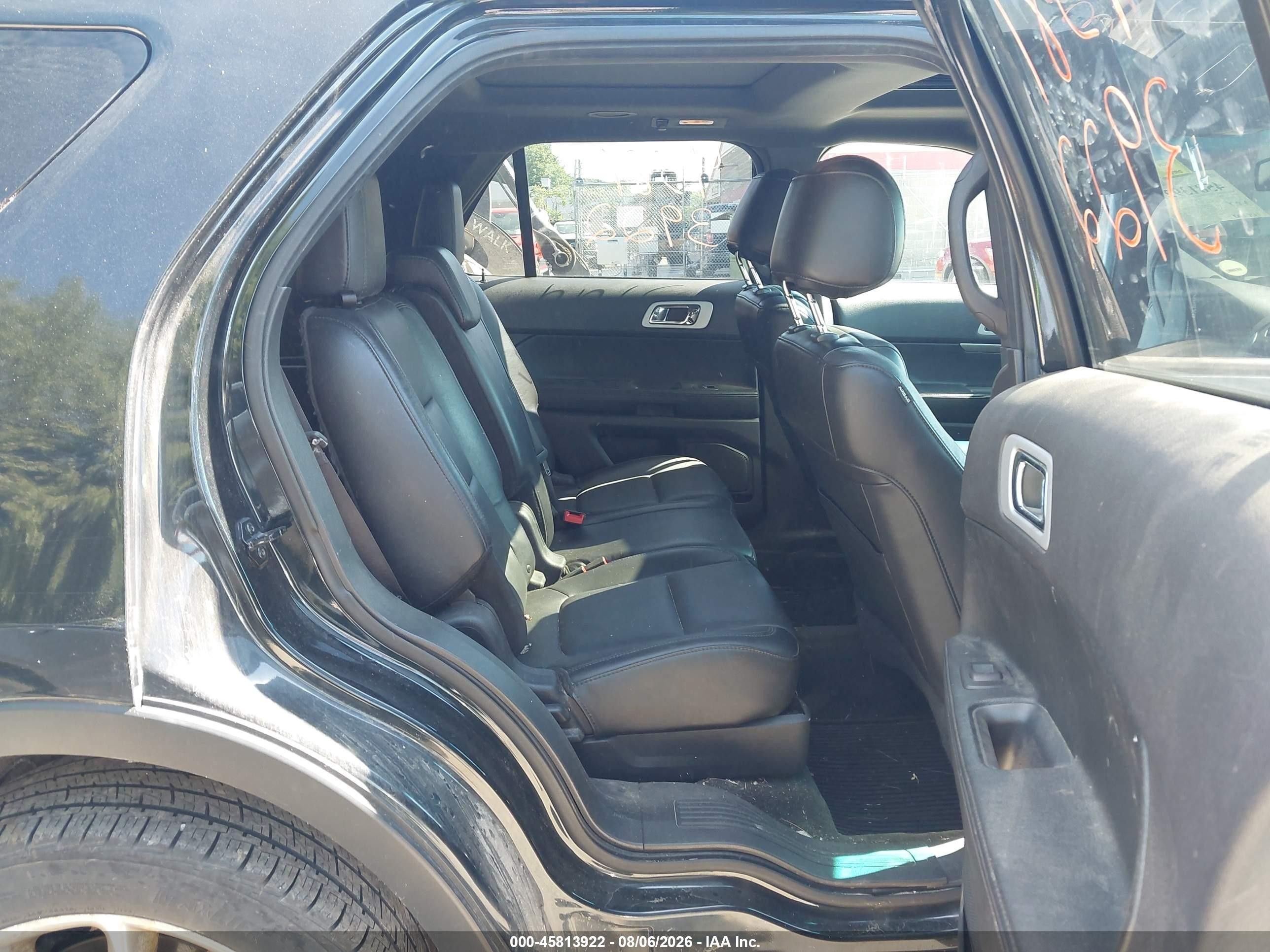 2015 Ford Explorer Xlt Dark Blue vin: 1FM5K8D82FGA37772