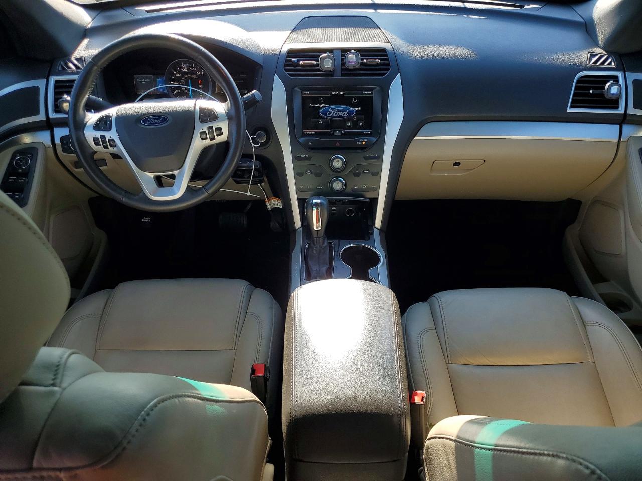 2015 Ford Explorer Xlt White vin: 1FM5K8D82FGA41174