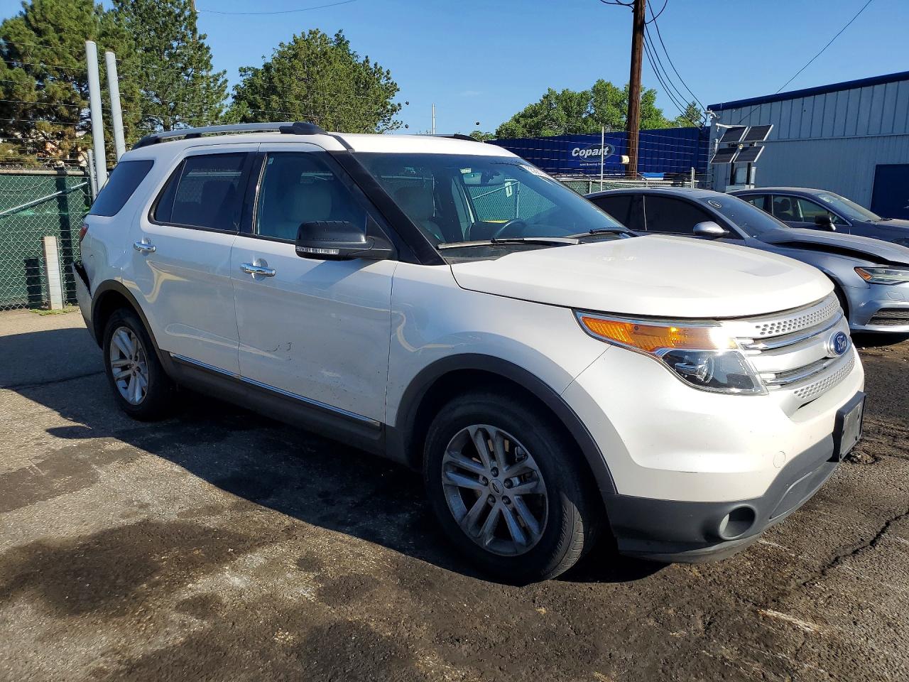 2015 Ford Explorer Xlt White vin: 1FM5K8D82FGA41174