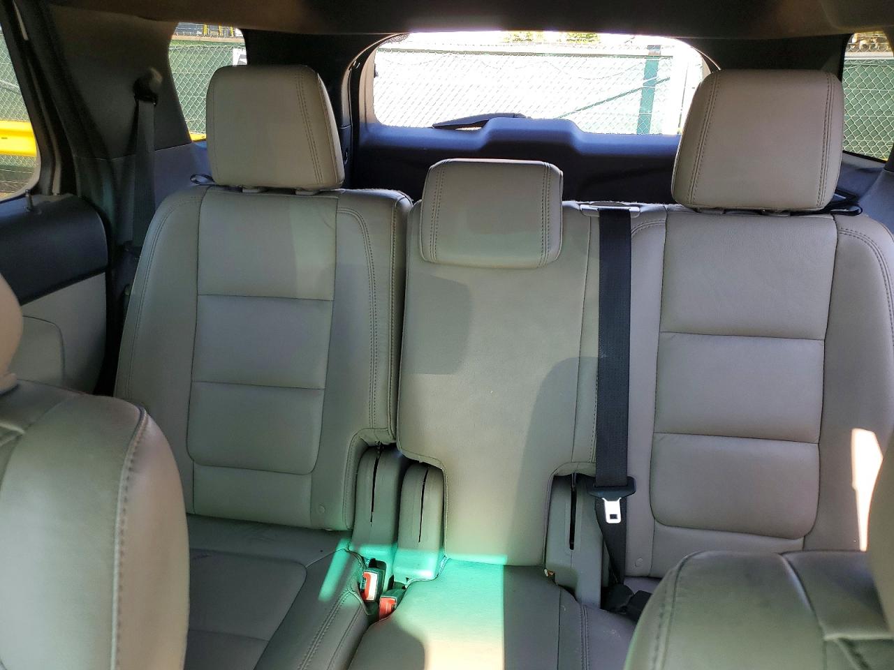 2015 Ford Explorer Xlt White vin: 1FM5K8D82FGA41174