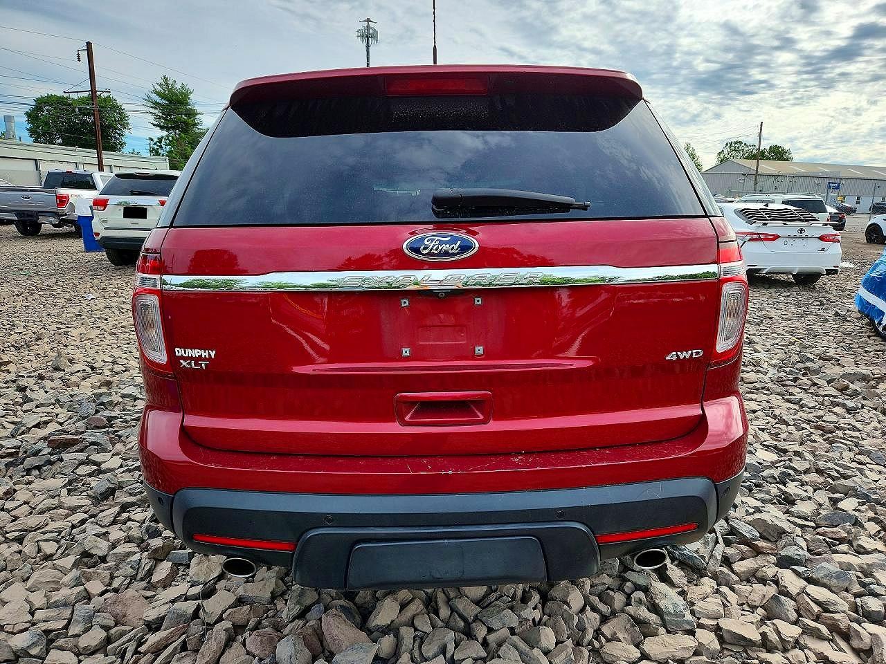 2015 Ford Explorer Xlt Красный vin: 1FM5K8D82FGA43989