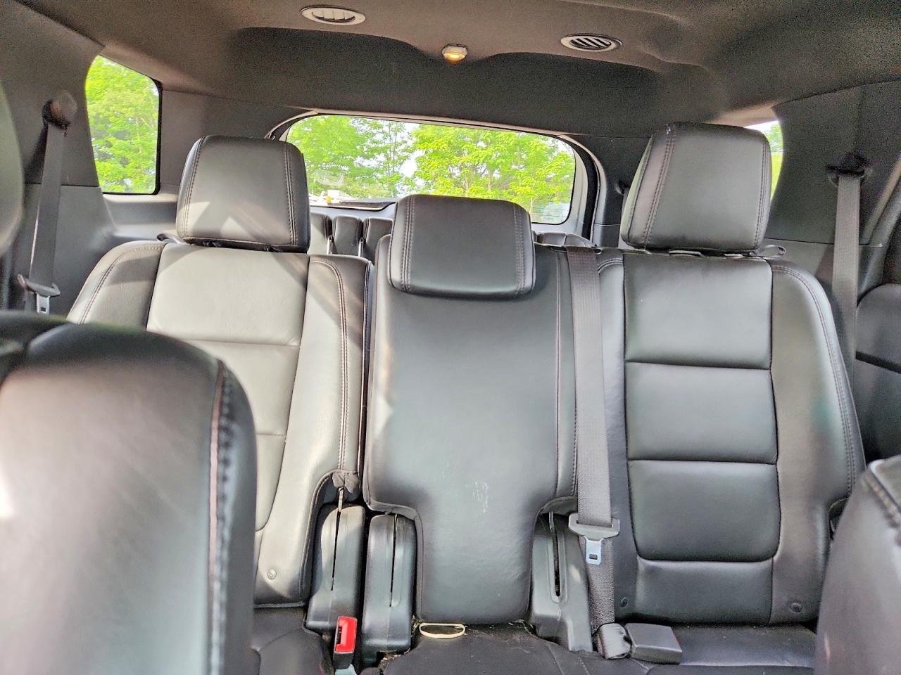2015 Ford Explorer Xlt Красный vin: 1FM5K8D82FGA43989
