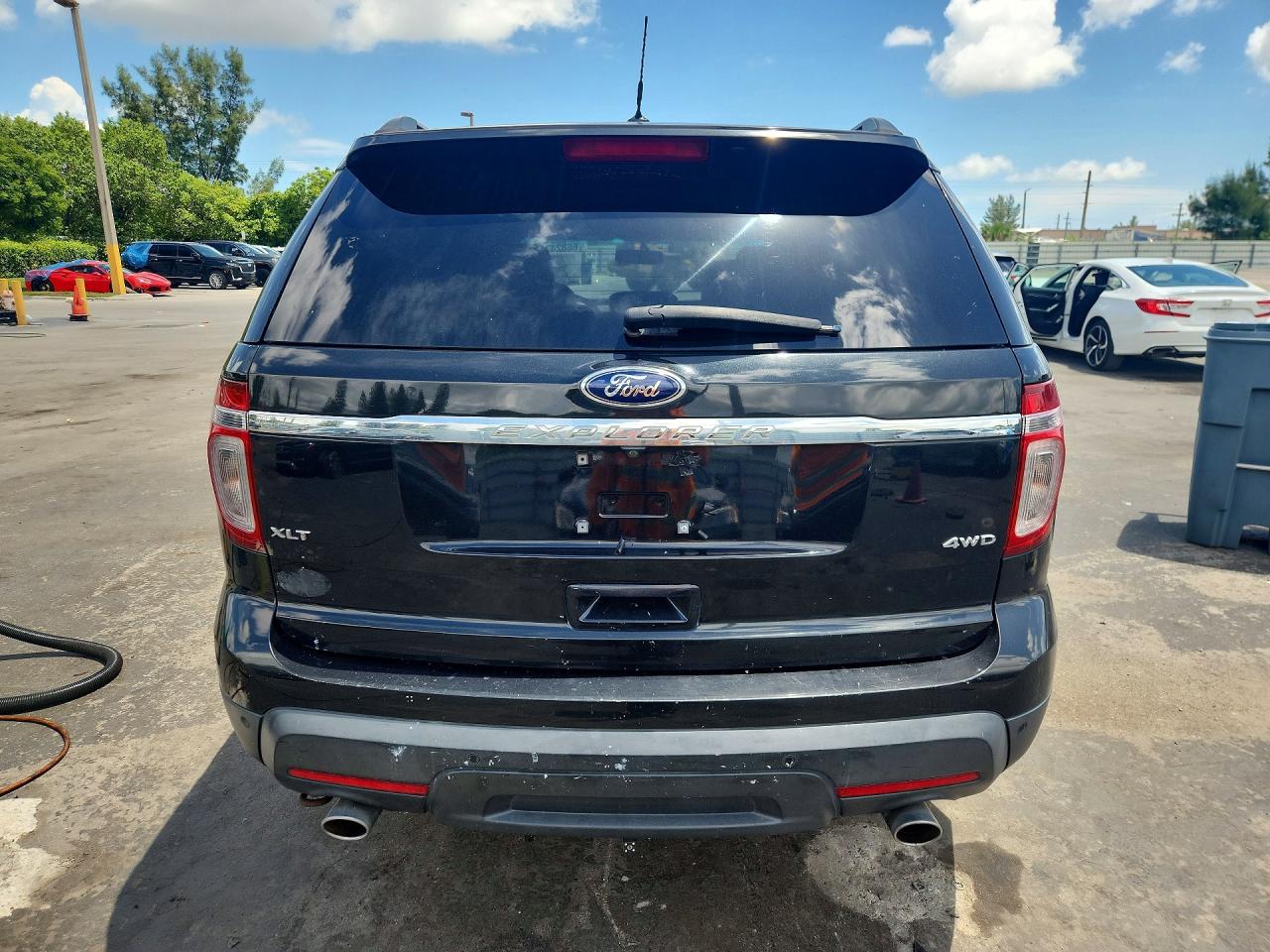 2015 Ford Explorer Xlt Черный vin: 1FM5K8D82FGA59917