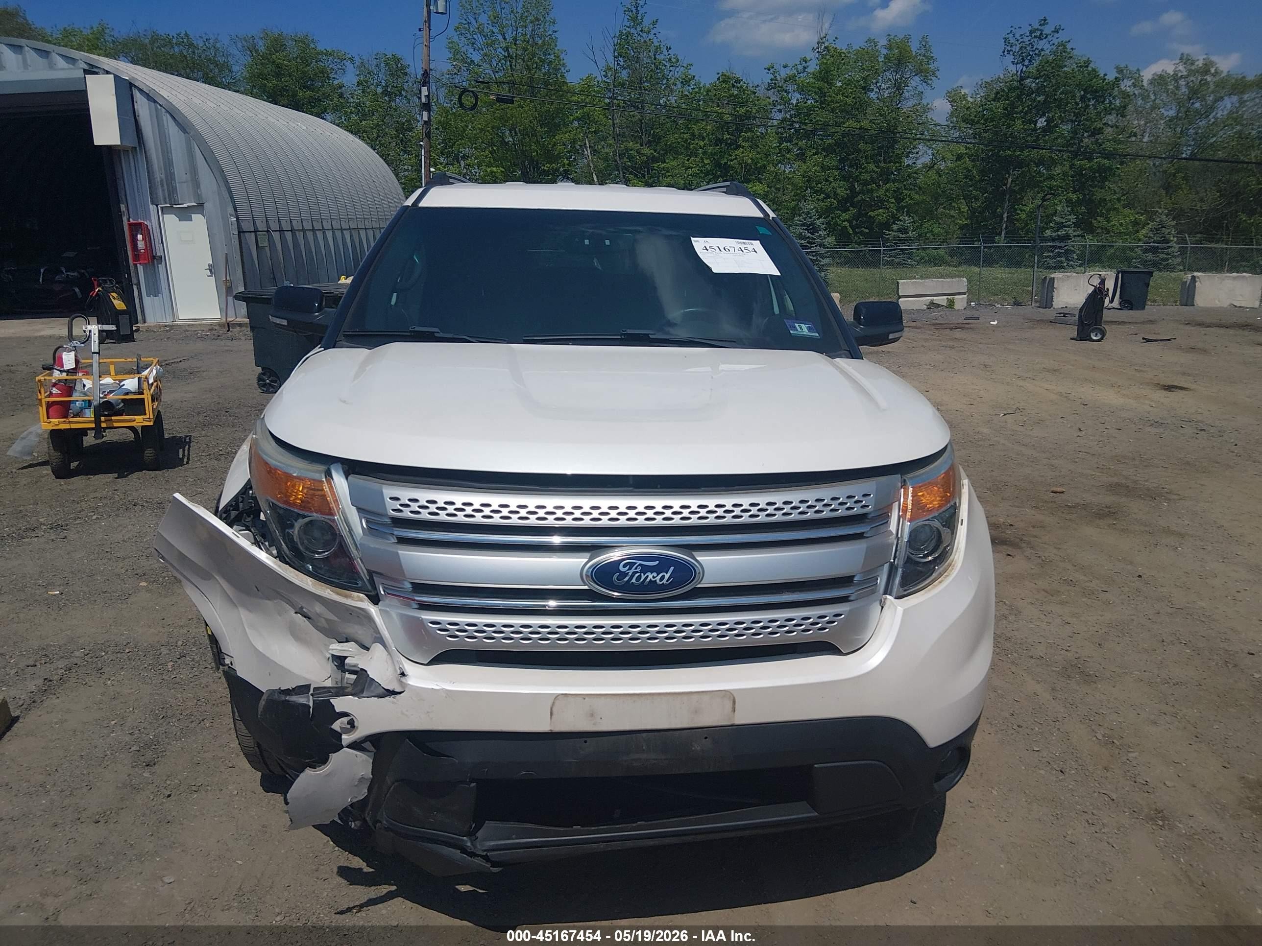 2015 Ford Explorer Xlt Белый vin: 1FM5K8D82FGC44095