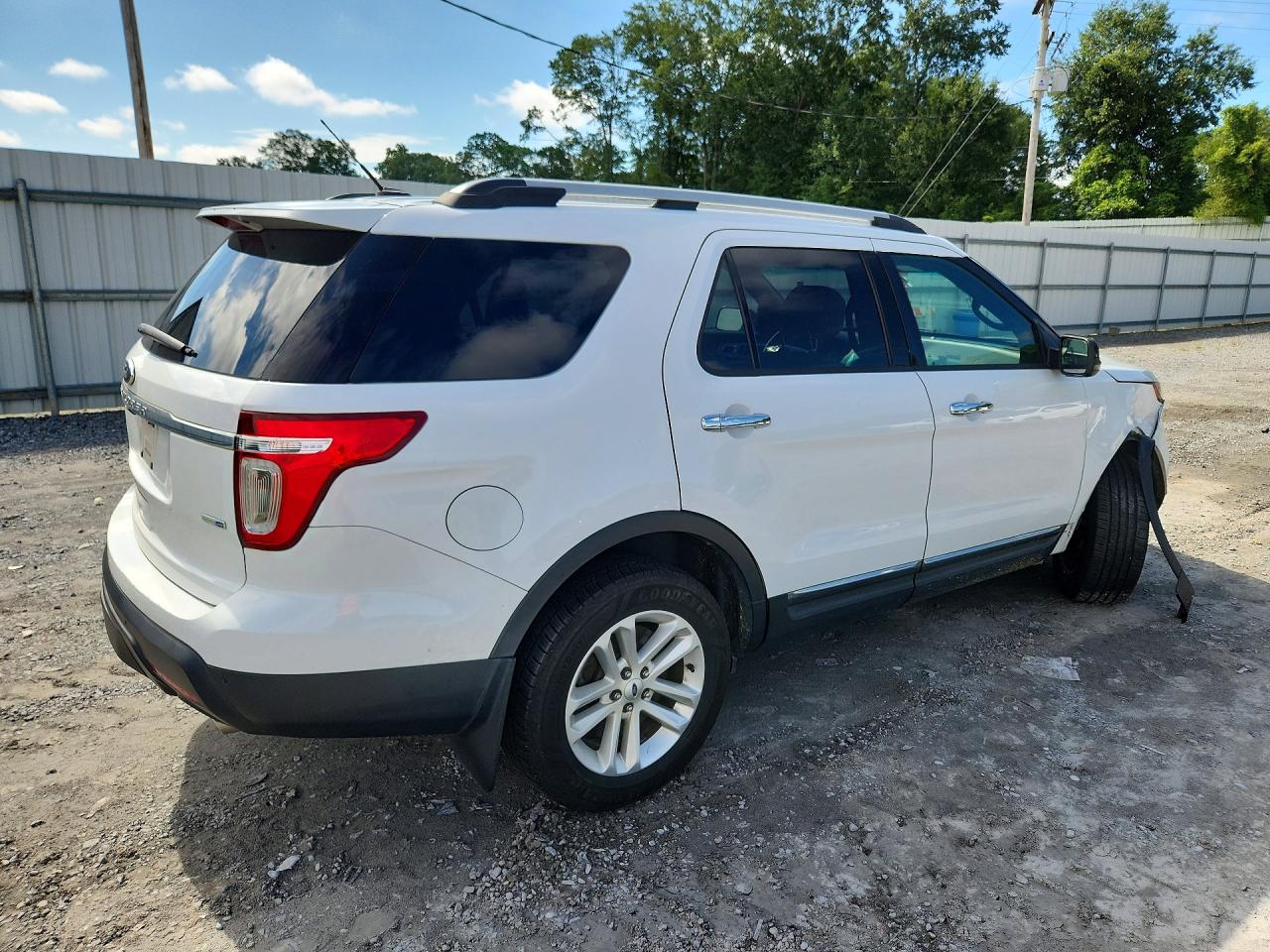2013 Ford Explorer Xlt White vin: 1FM5K8D83DGB75351