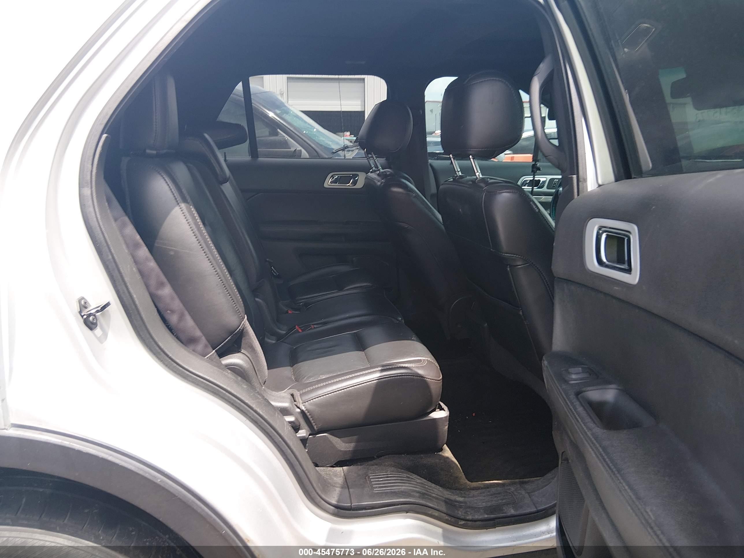 2013 Ford Explorer Xlt Silver vin: 1FM5K8D83DGB81070
