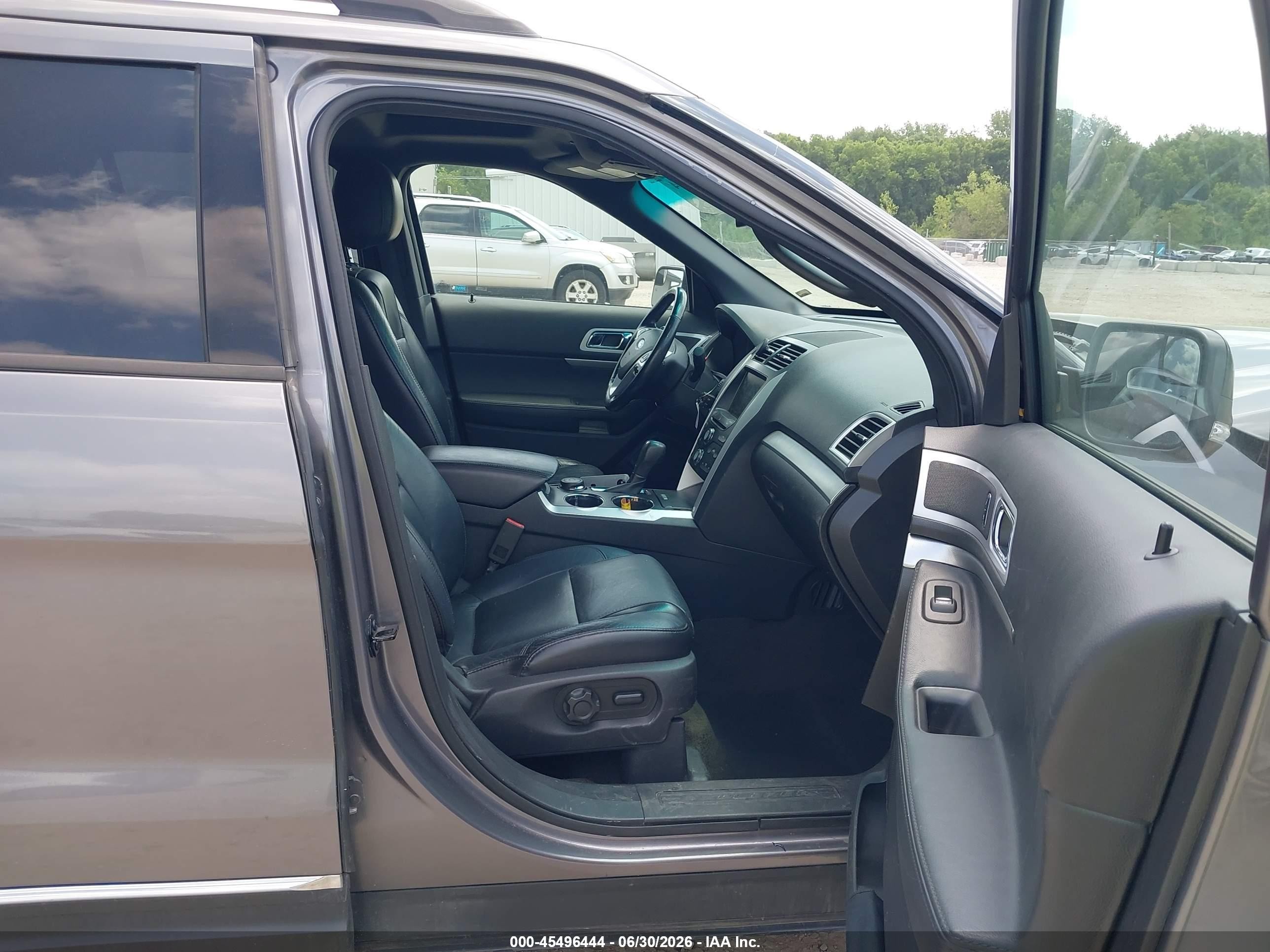 2013 Ford Explorer Xlt Gold vin: 1FM5K8D83DGC76521
