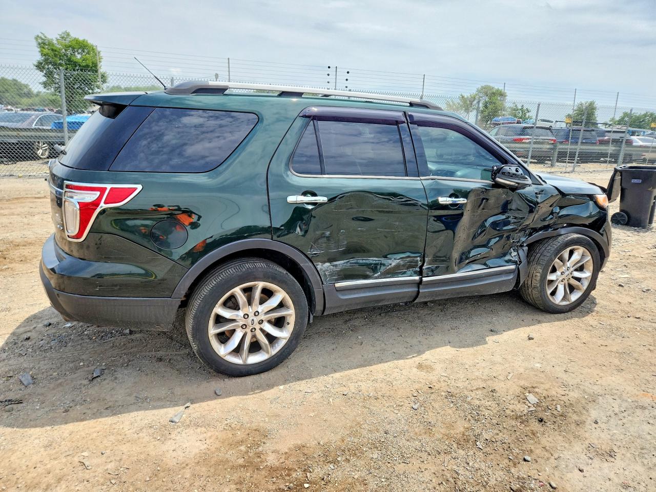 2013 Ford Explorer Xlt Green vin: 1FM5K8D83DGC76759