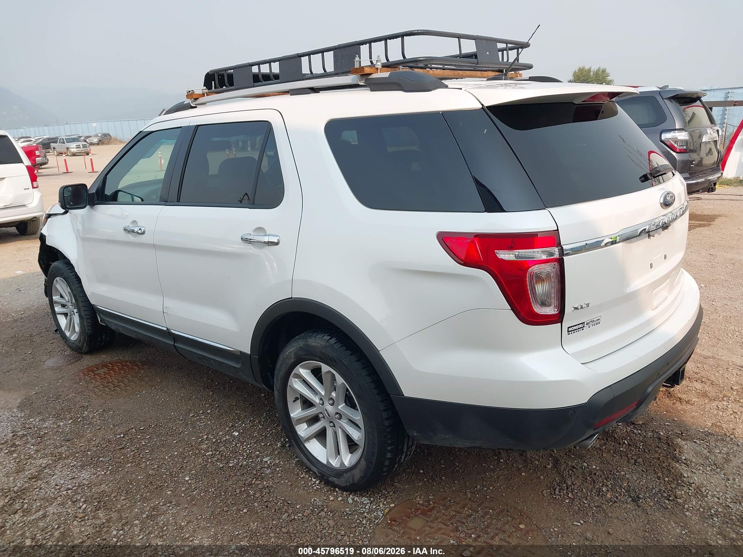 2015 Ford Explorer Xlt White vin: 1FM5K8D83FGA00908